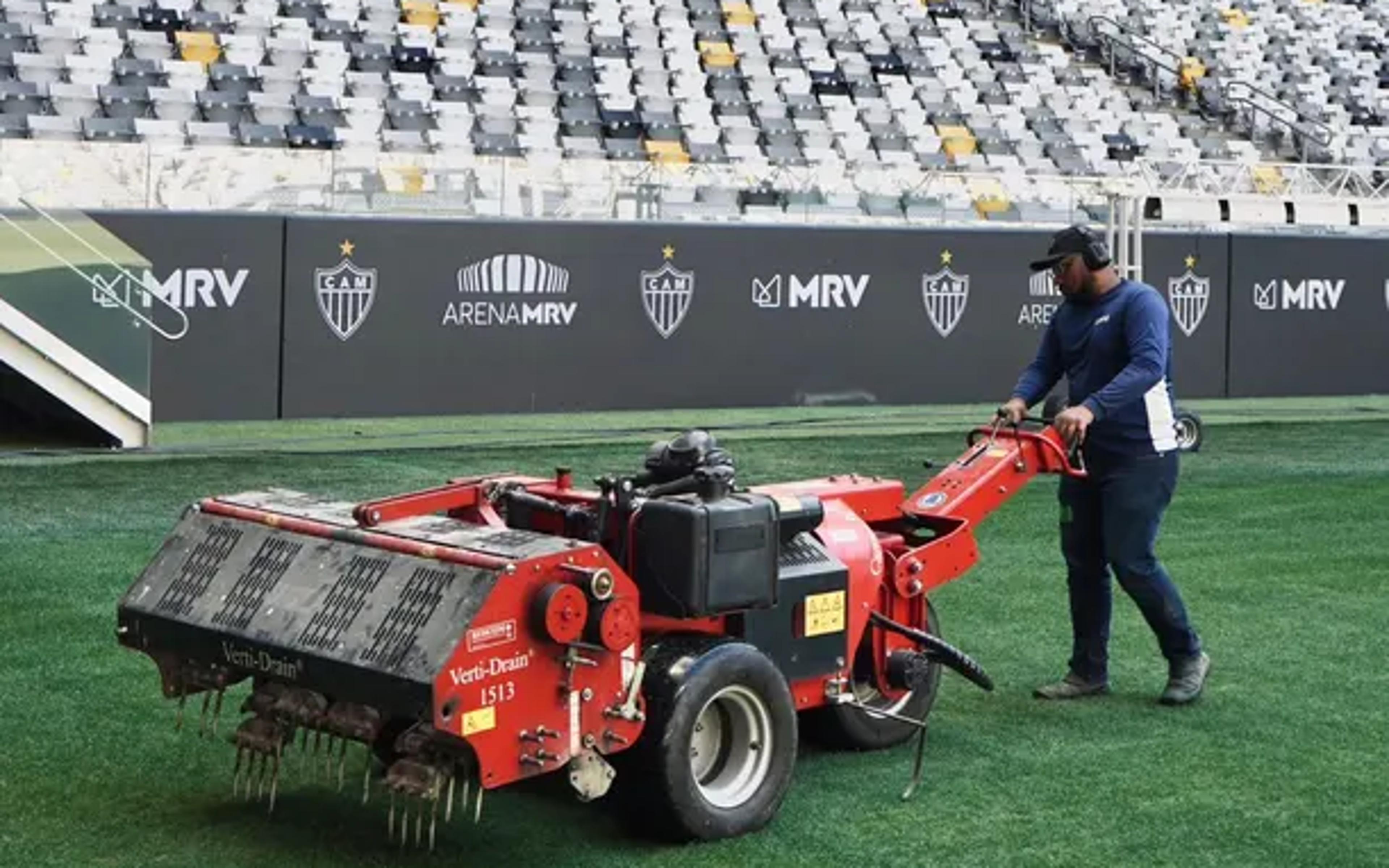 Delegação do Atlético-MG agenda visita para checar gramado da Arena MRV