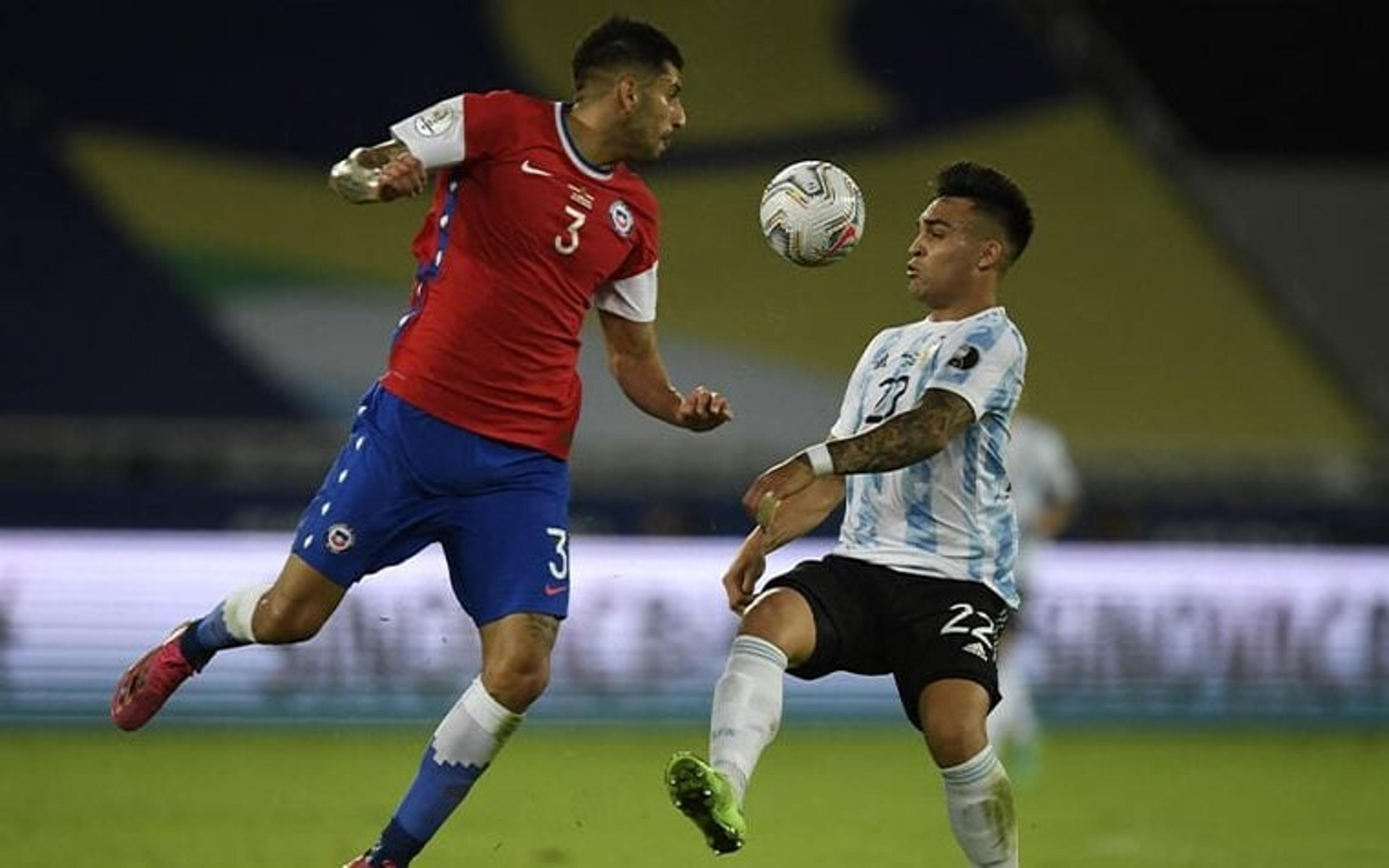 Acirrada pelo futebol, relação entre Argentina e Chile tem passado tumultuado