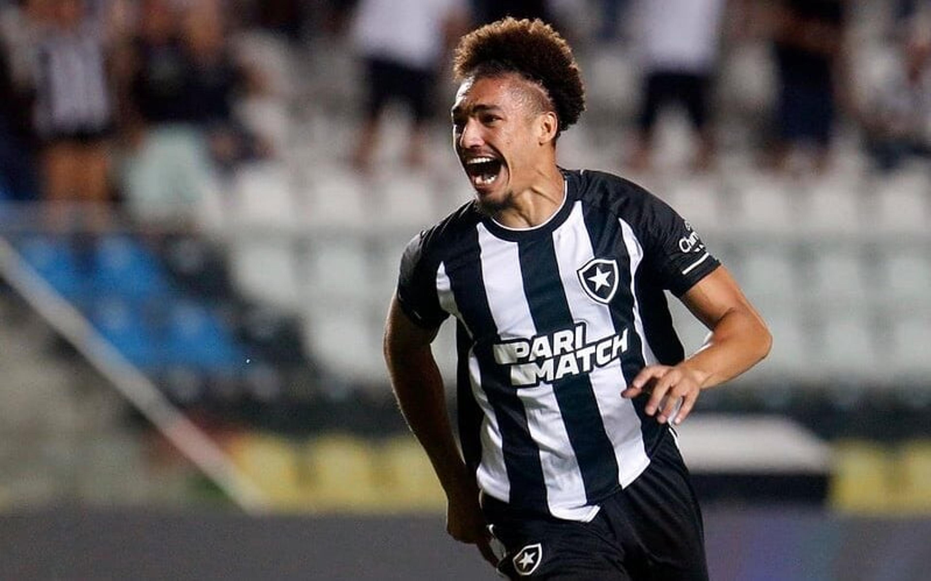 De volta ao clube, Adryelson já pode reestrear pelo Botafogo