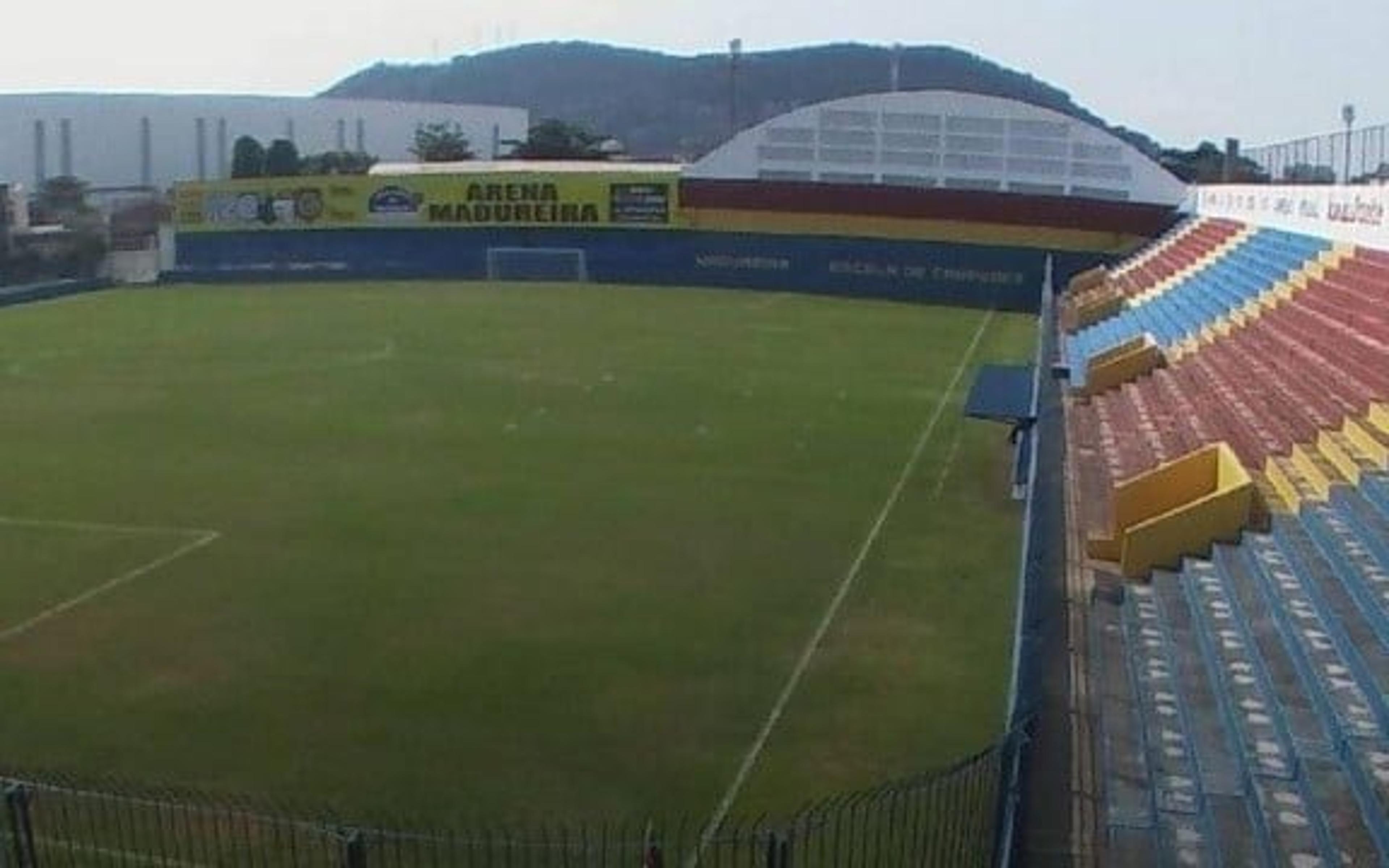 Madureira se manifesta após caso de racismo em jogo contra o Fluminense