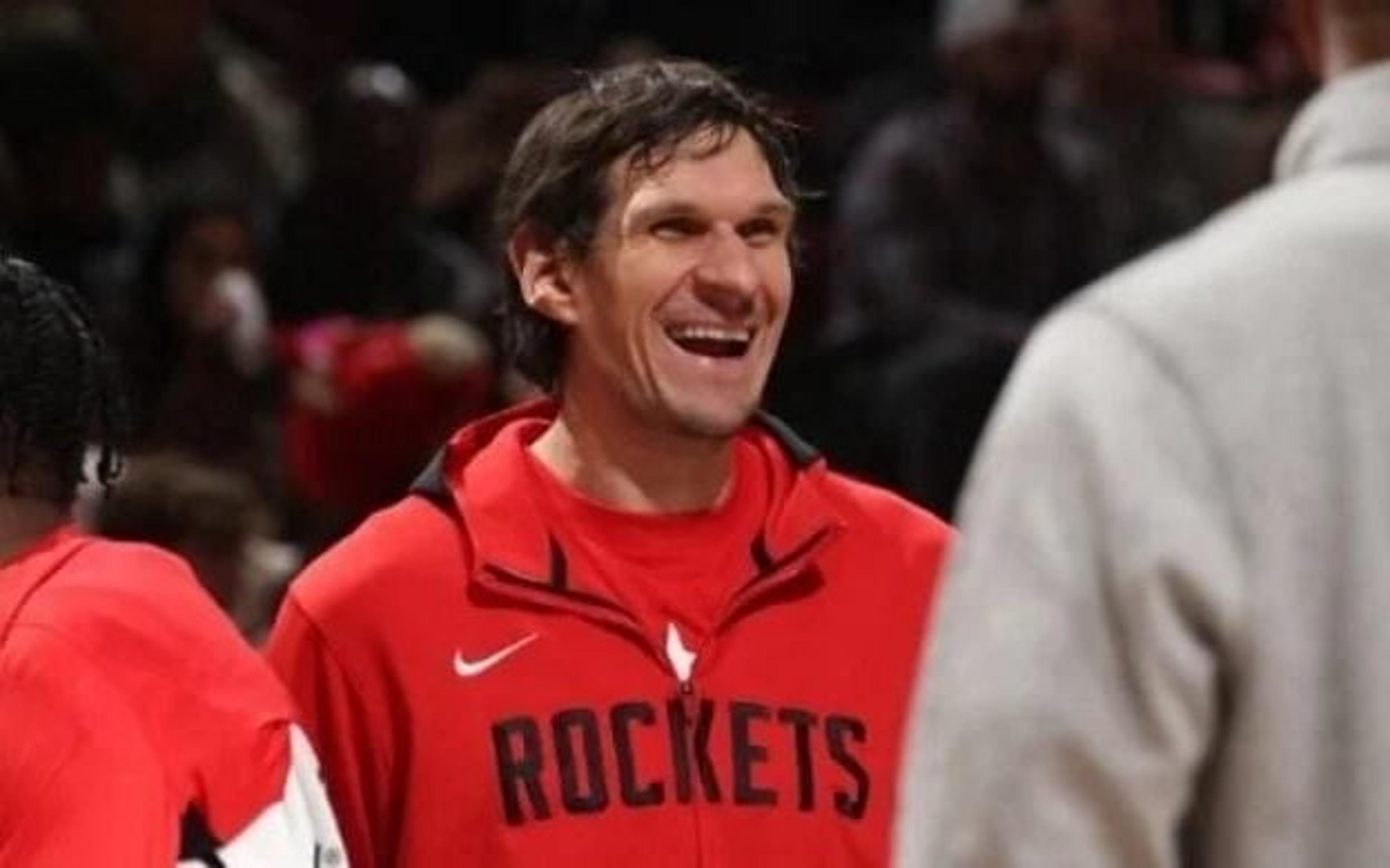 Gigante de 2,24m, Boban Marjanovic está de saída da NBA