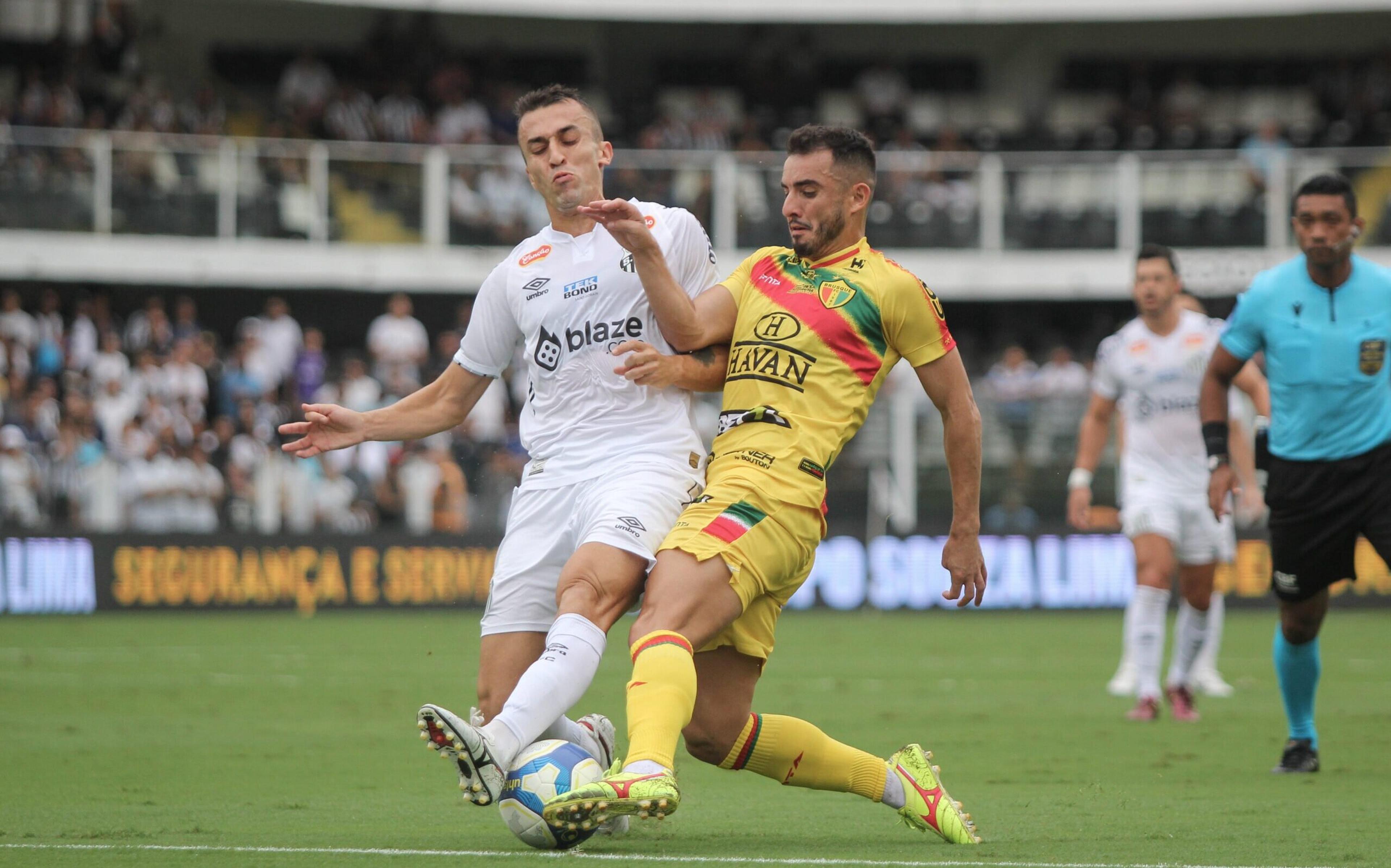 Santos tem poucas opções na lateral direita para enfrentar o Brusque