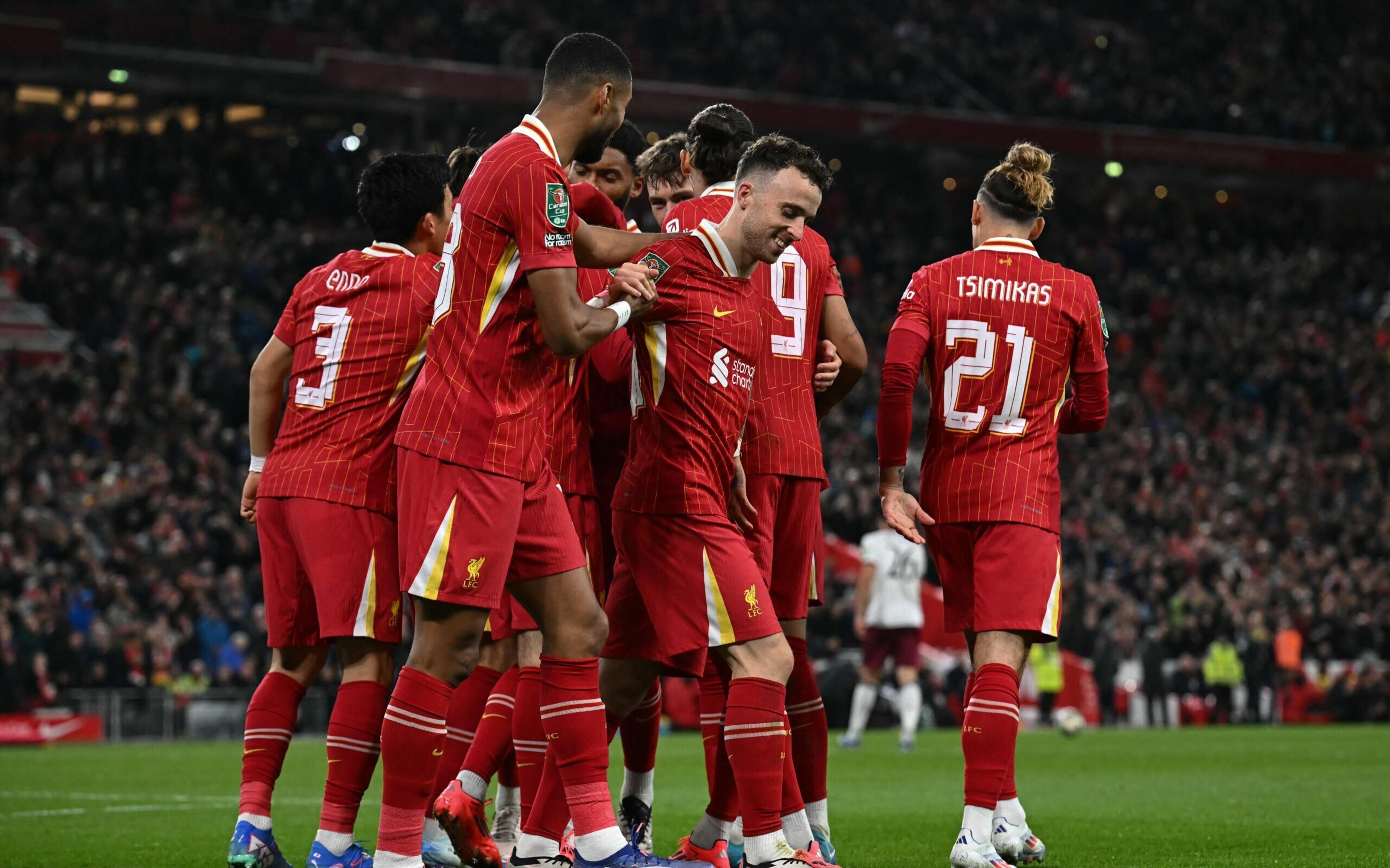 Liverpool goleia time de Paquetá, e Arsenal mantém invencibilidade; confira o dia na Copa da Liga Inglesa