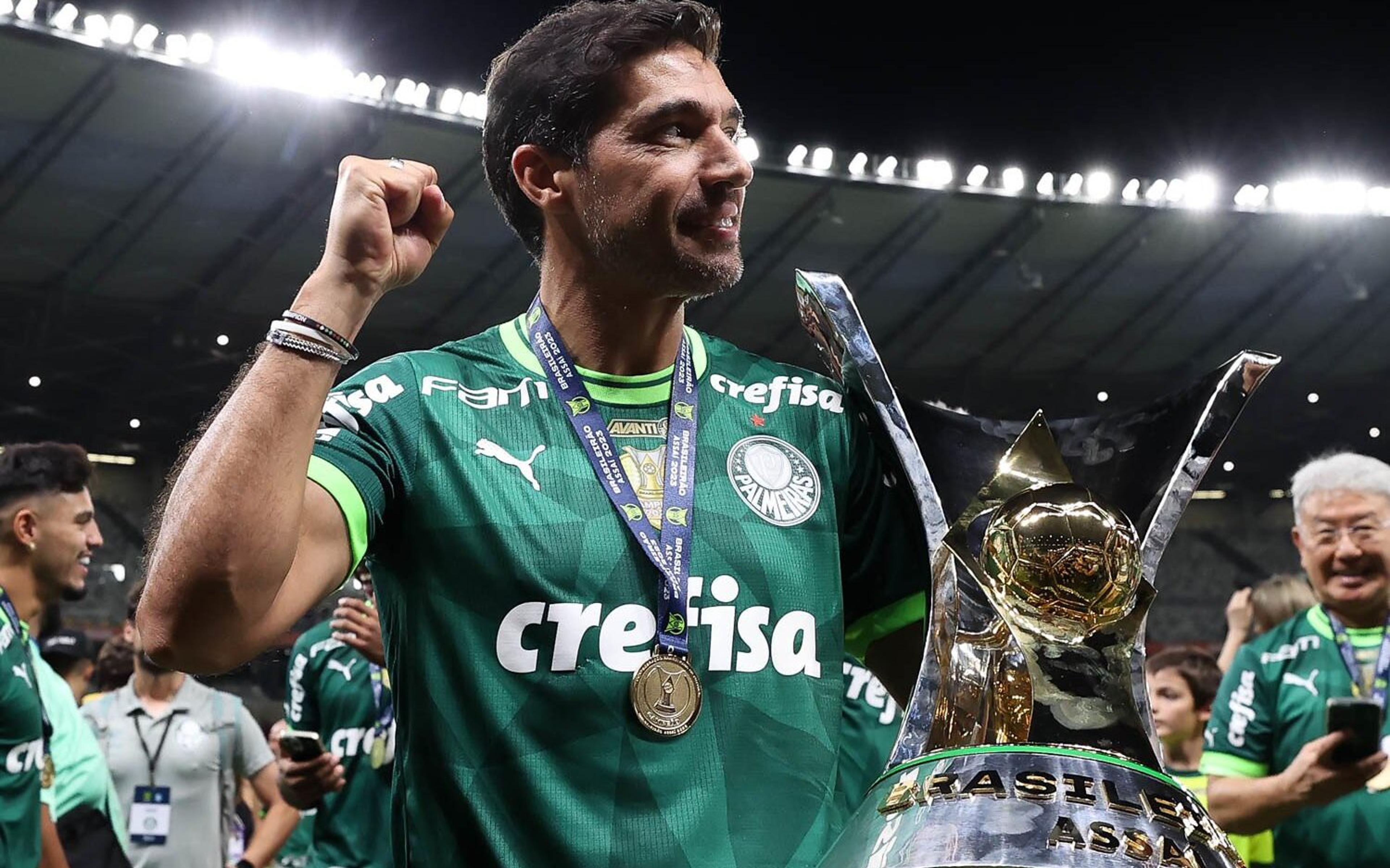 Abel Ferreira completa quatro anos de Palmeiras no mesmo patamar de grandes europeus