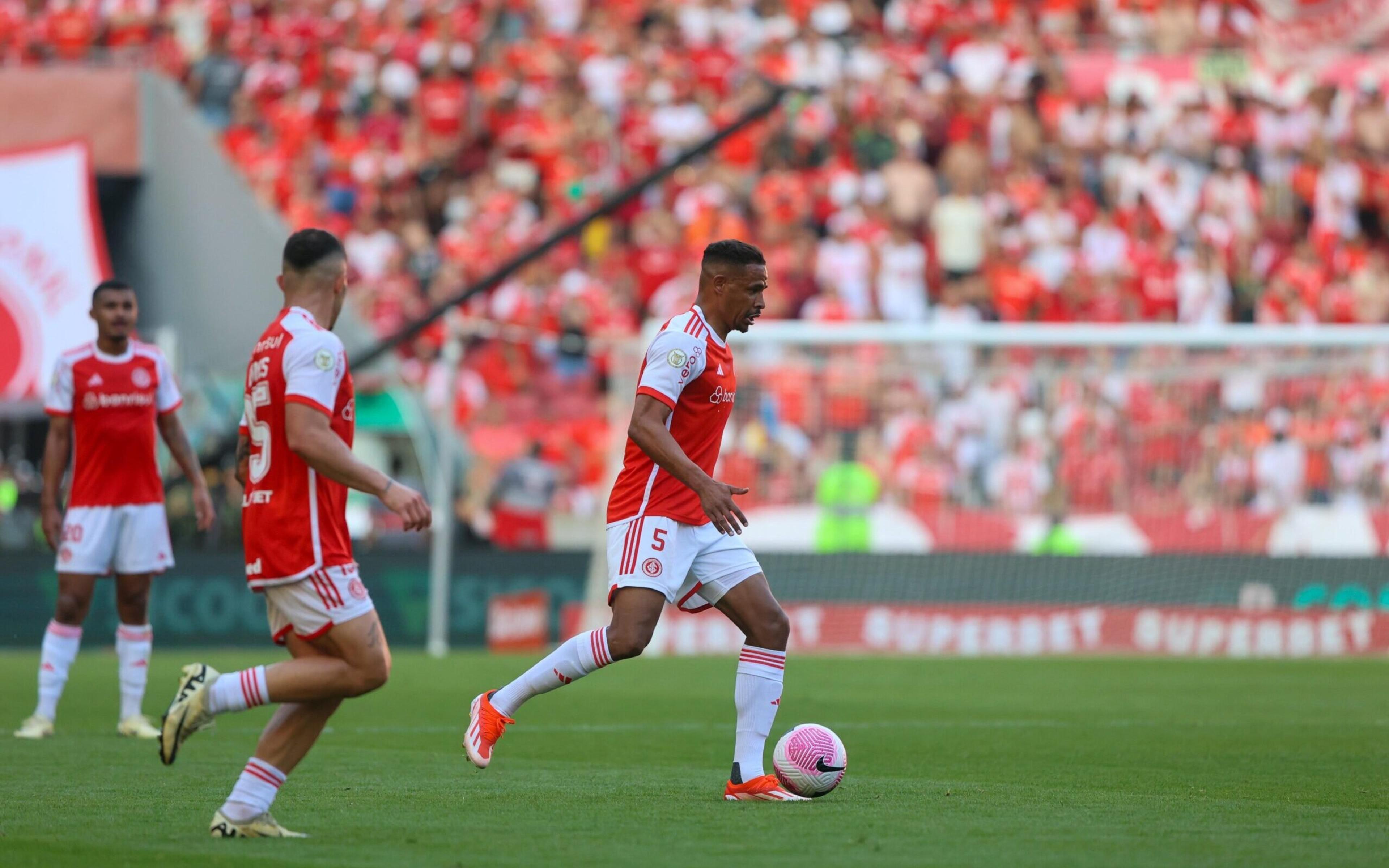 Fernando é desfalque do Inter para enfrentar o Atlético-MG