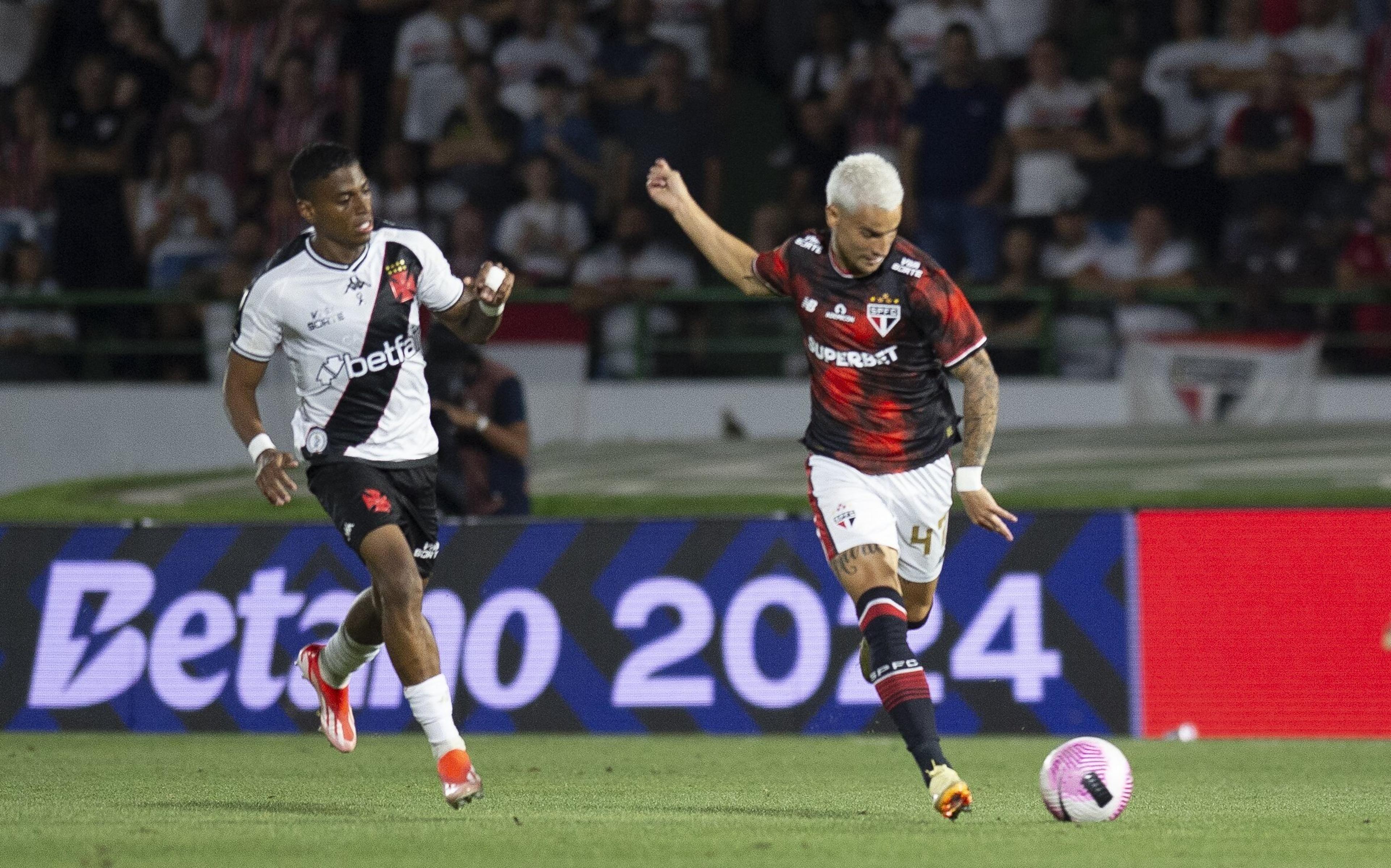 Zubeldía ganha reforço no São Paulo em meio à luta por vaga na Libertadores