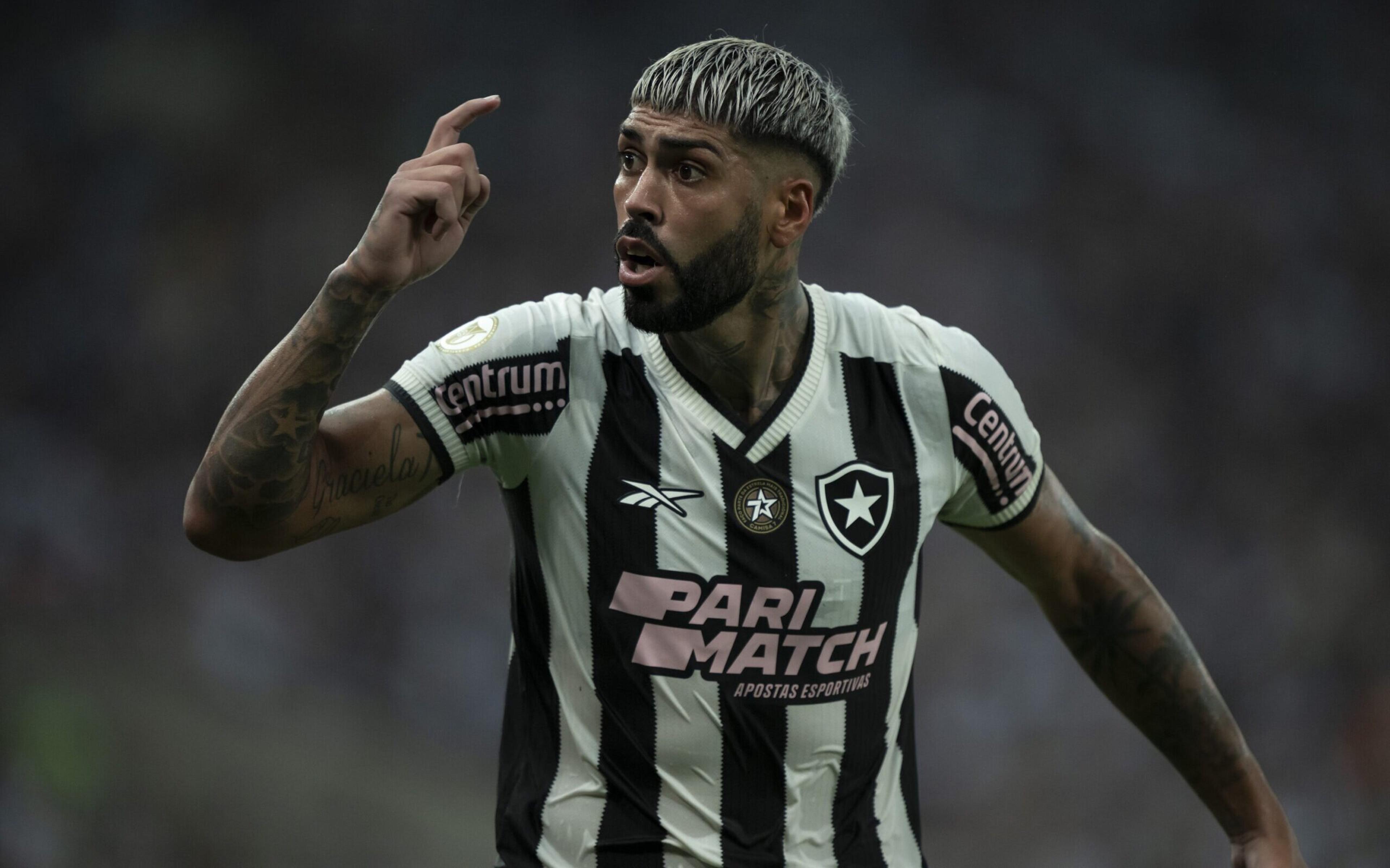 Alexander Barboza se revolta após empate do Botafogo: ‘Estou enojado’