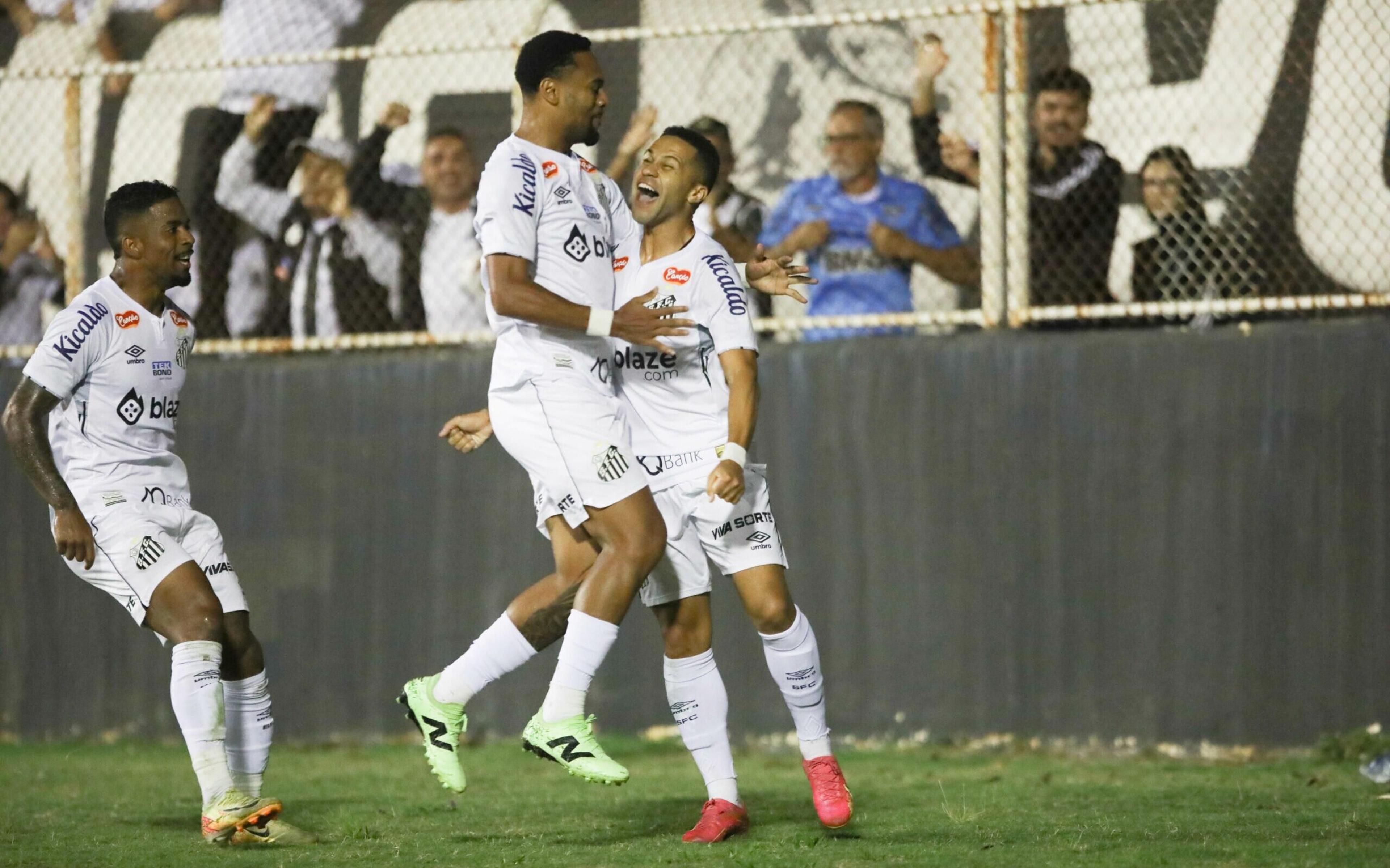 Santos vence o Ituano e se aproxima do acesso à Série A do Brasileirão