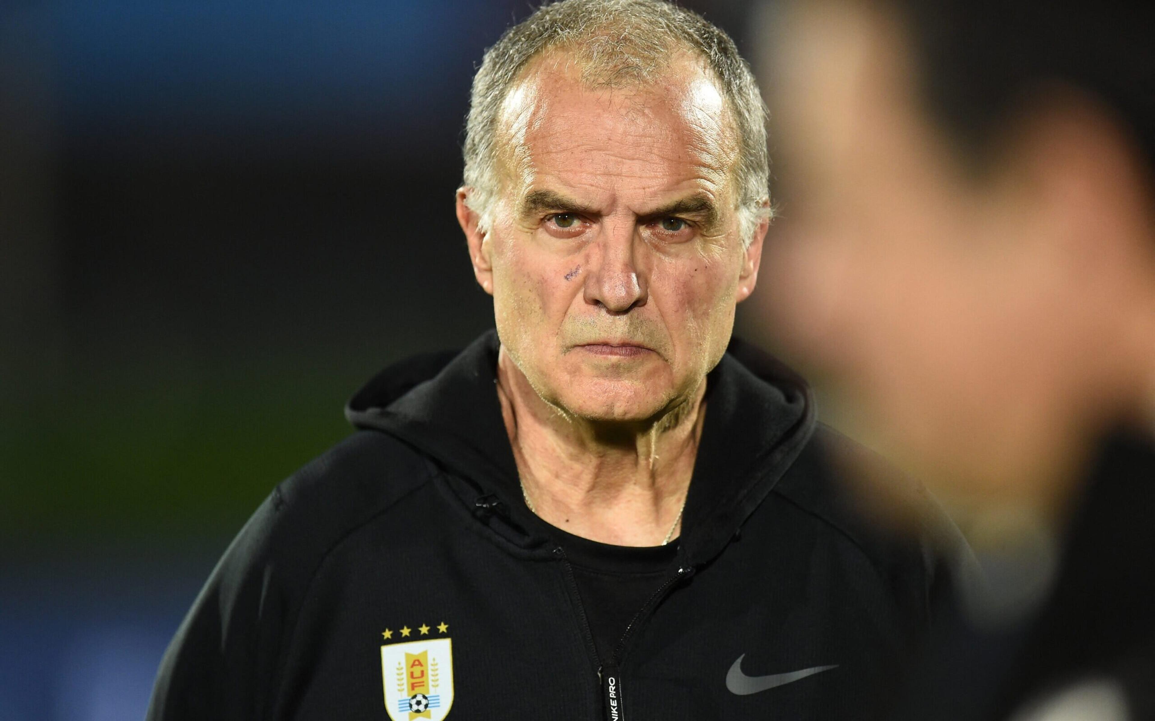 Em crise com Bielsa, Uruguai não sai do zero com o Equador