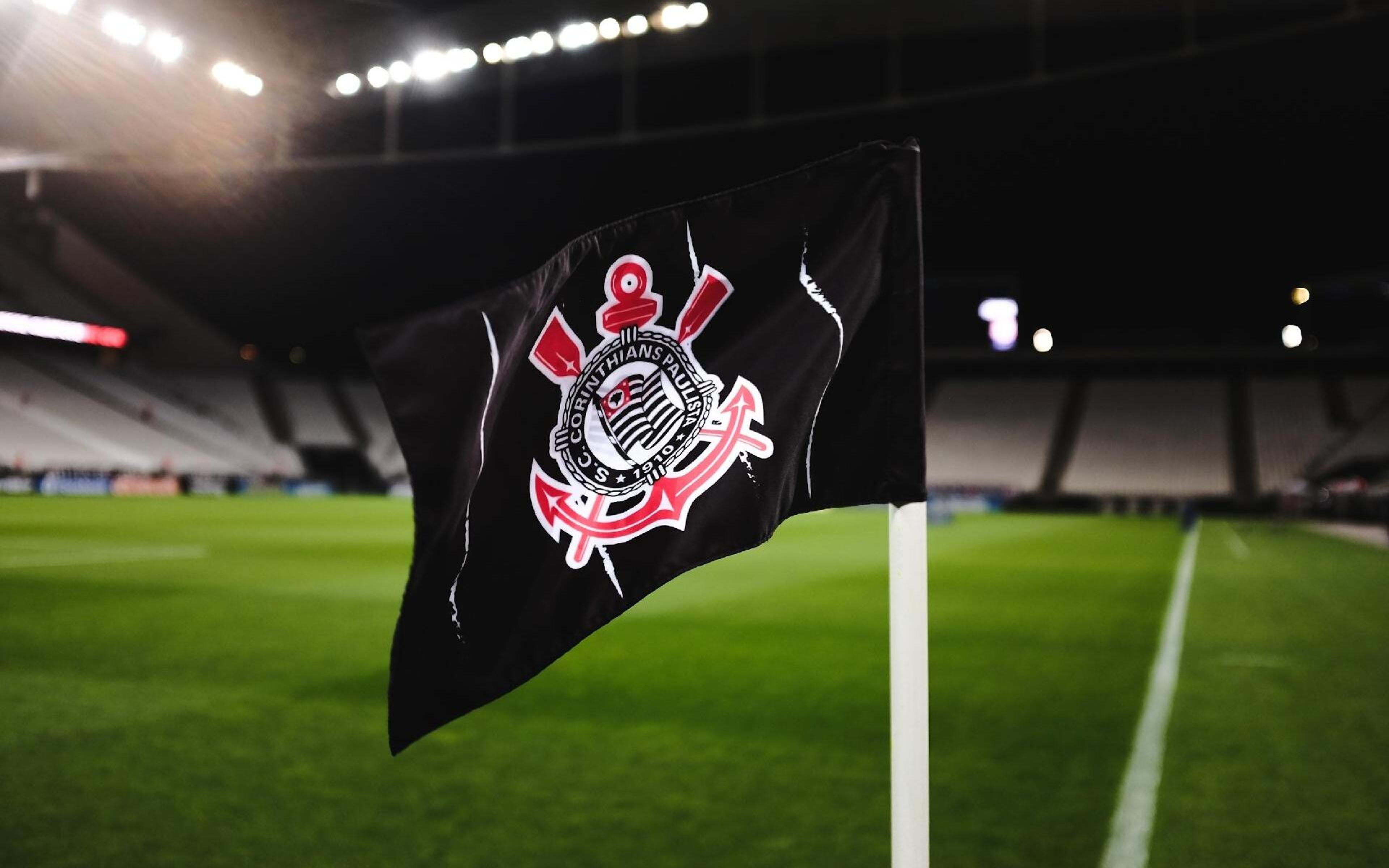 Corinthians deve pagar R$ 300 milhões em juros de dívidas em 2024