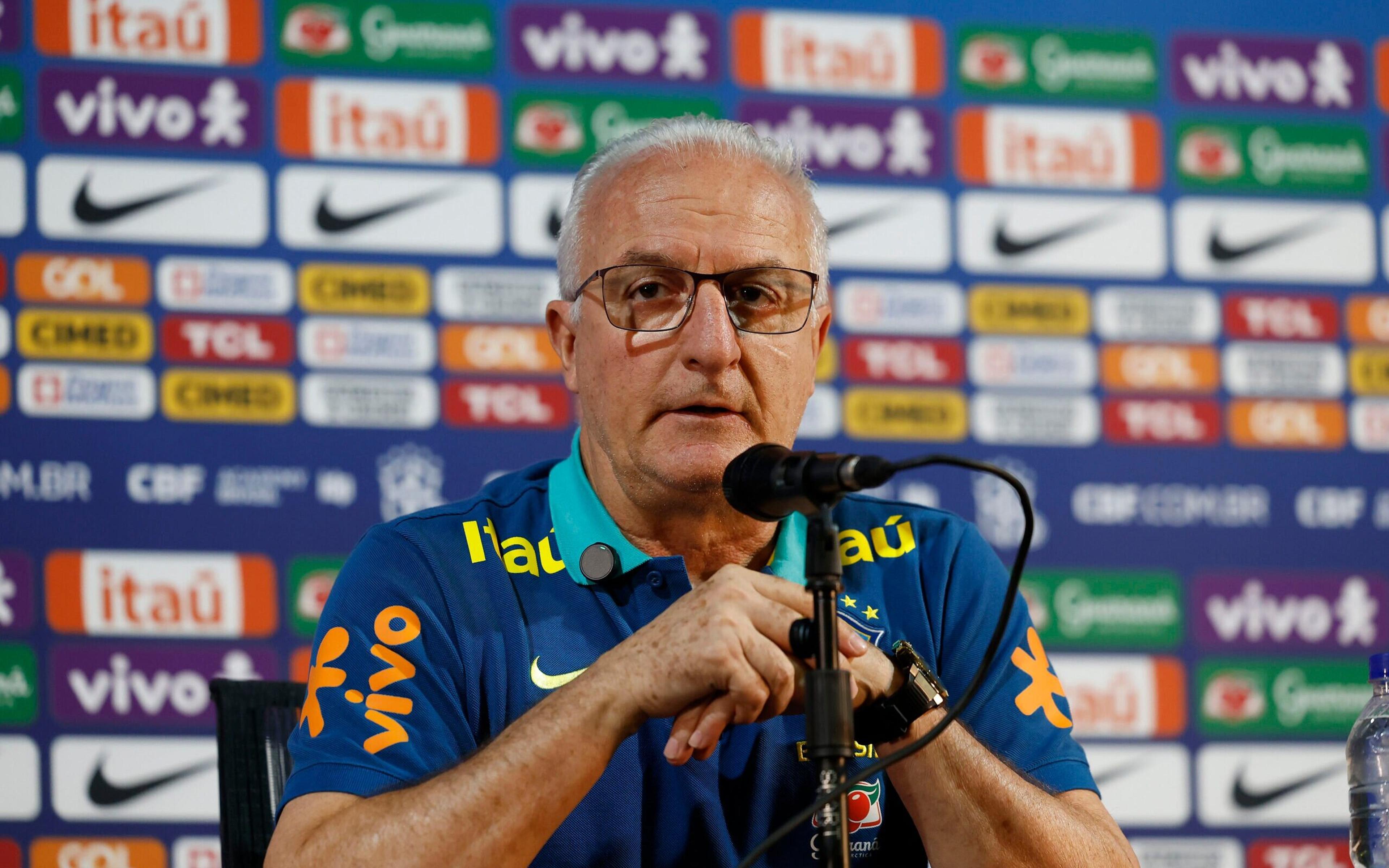 Dorival pede paciência com o Brasil, apesar da vitória: ‘Vamos oscilar’