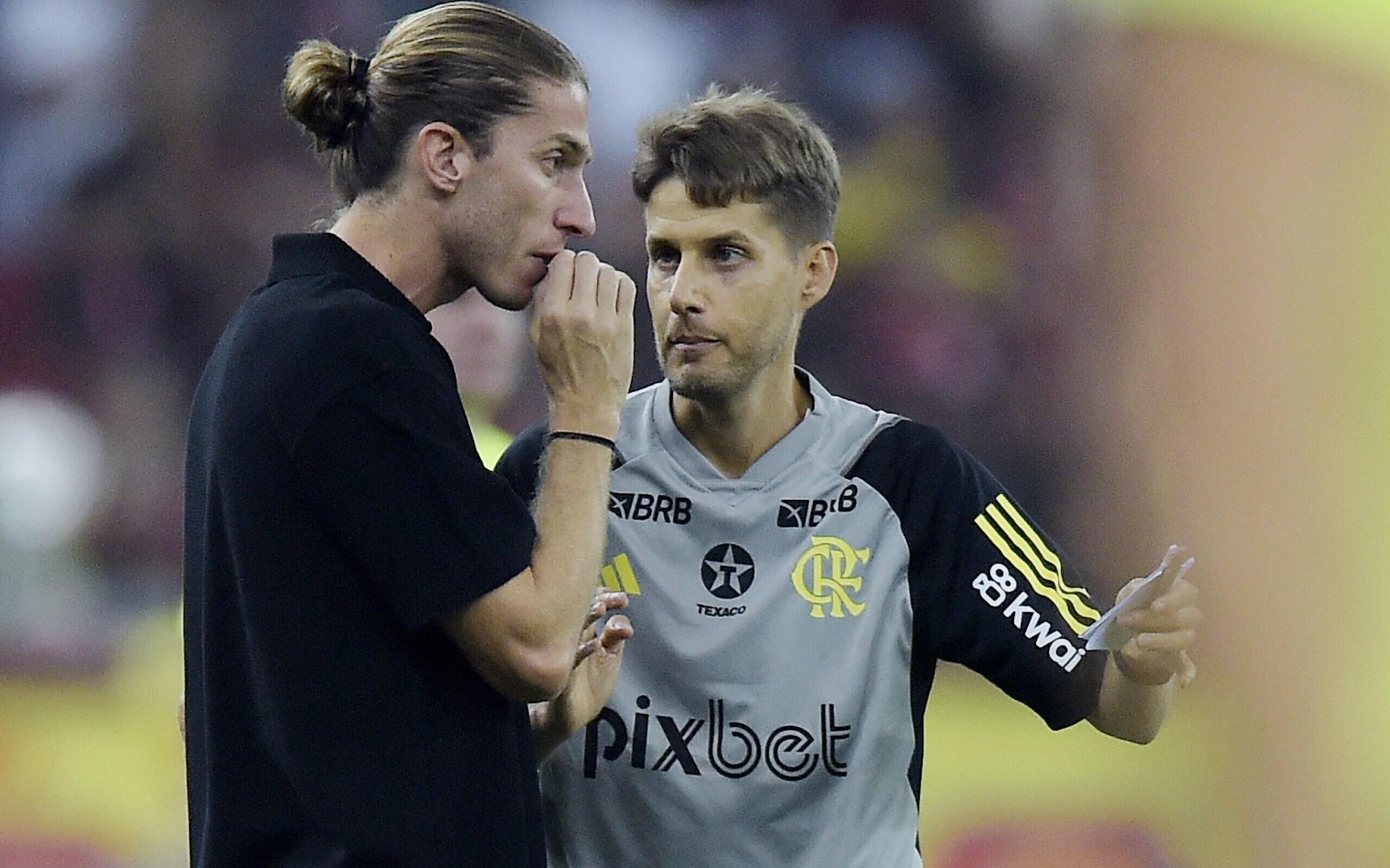 Quem ganha espaço no Flamengo com a lesão de De la Cruz?