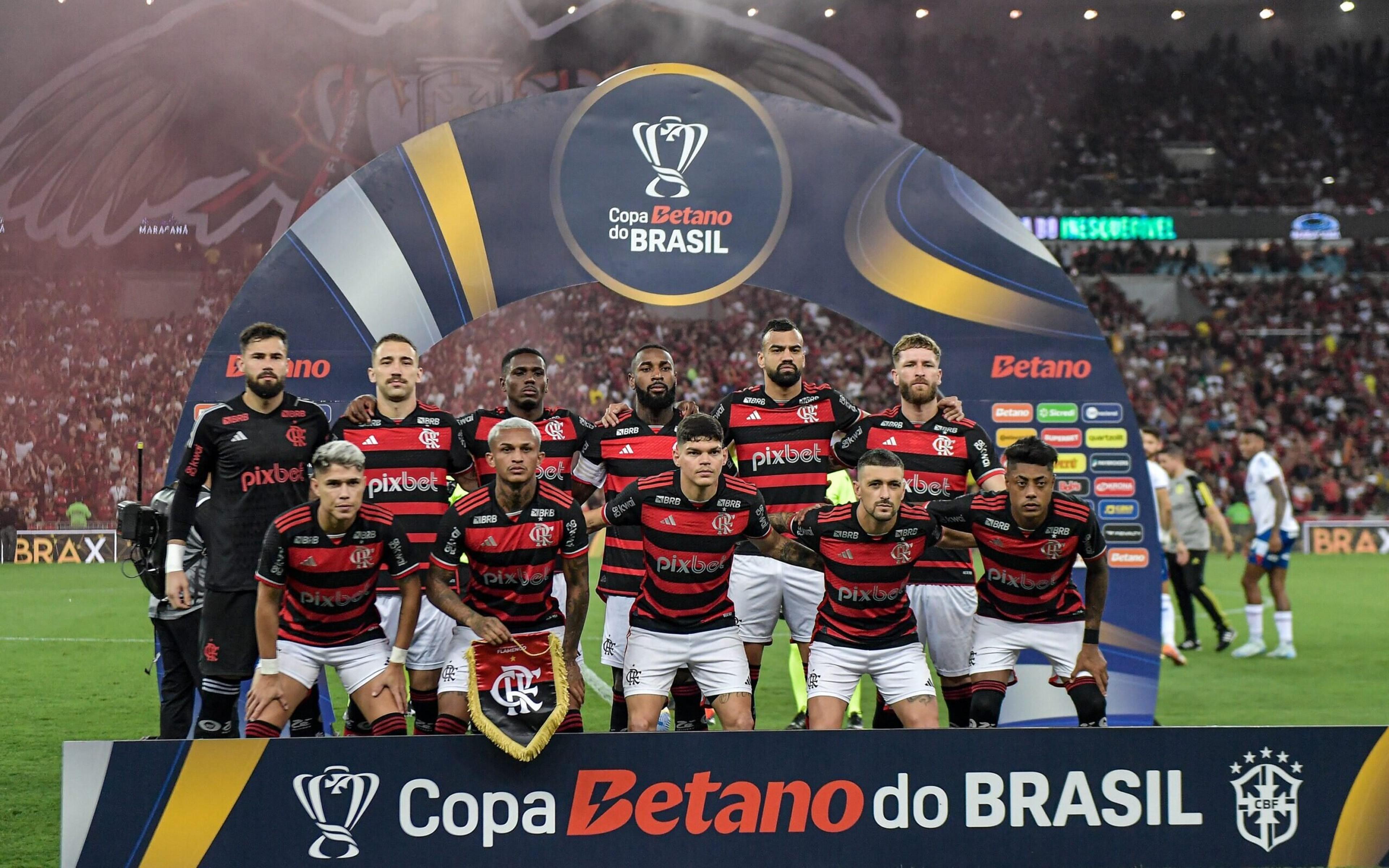 Perfil de jogador do Flamengo é hackeado nas redes sociais