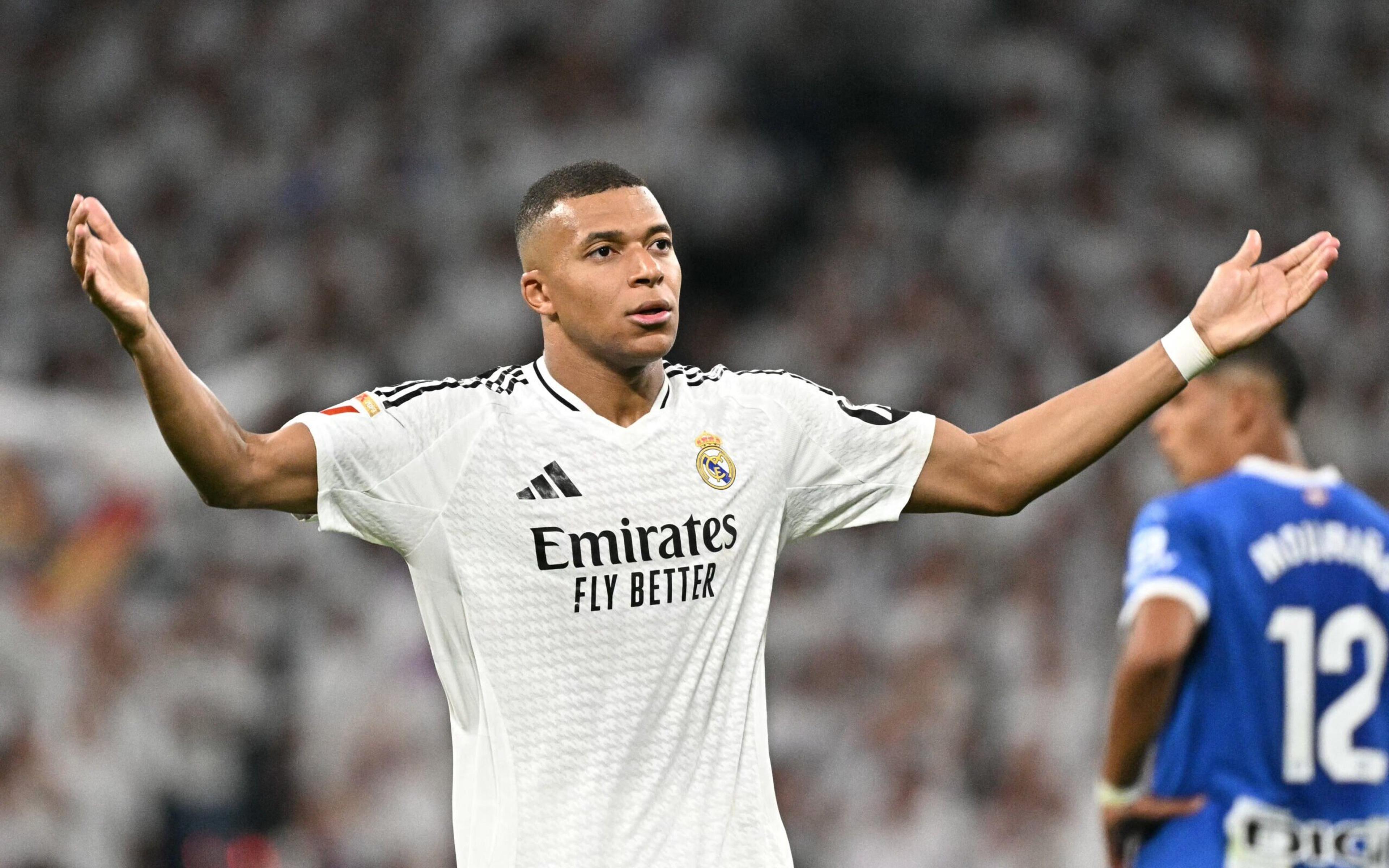 Mbappé é eleito melhor do mês no Real Madrid em meio a polêmicas