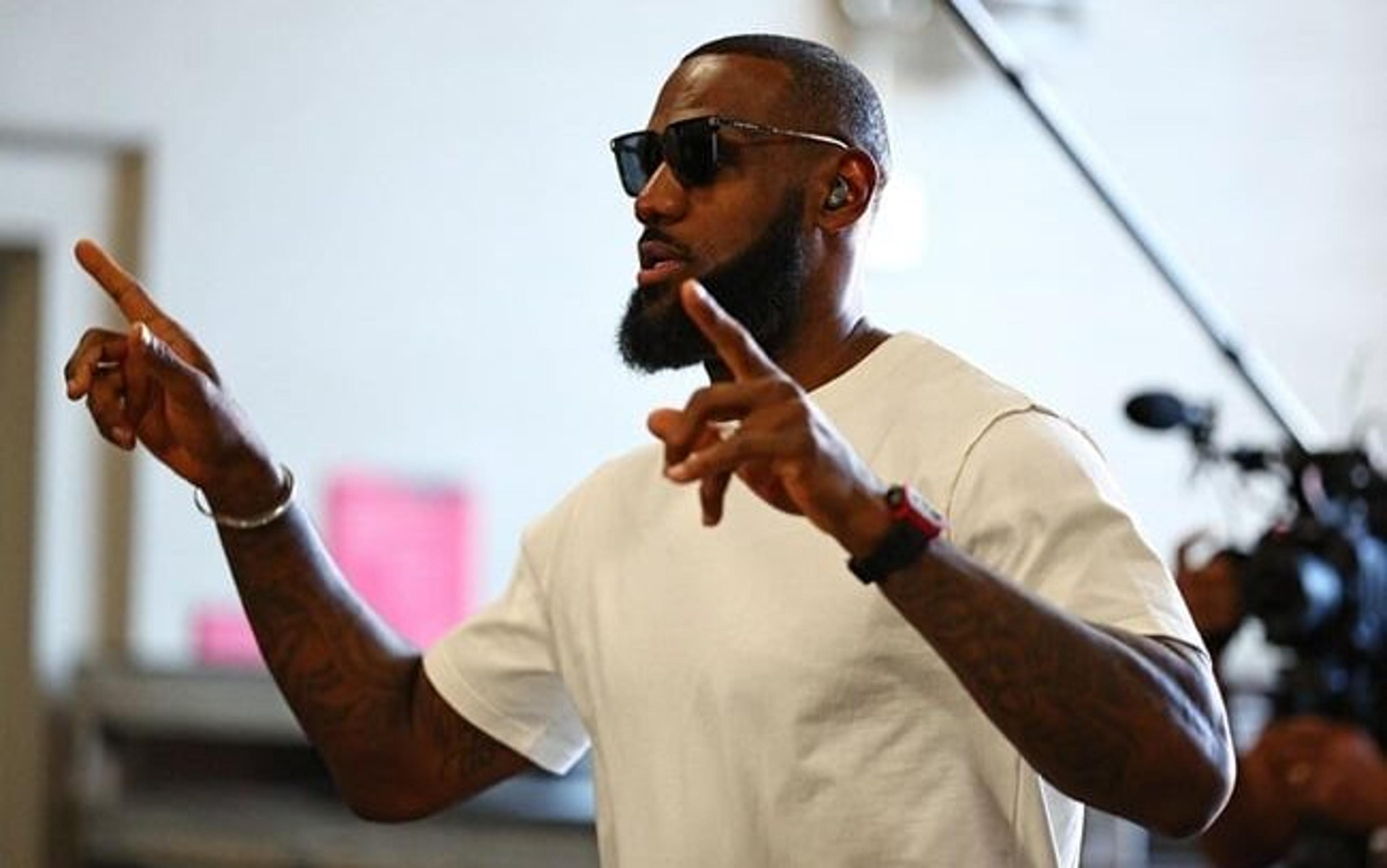 LeBron James será anfitrião do Met Gala 2025, um dos maiores eventos de alta costura do mundo