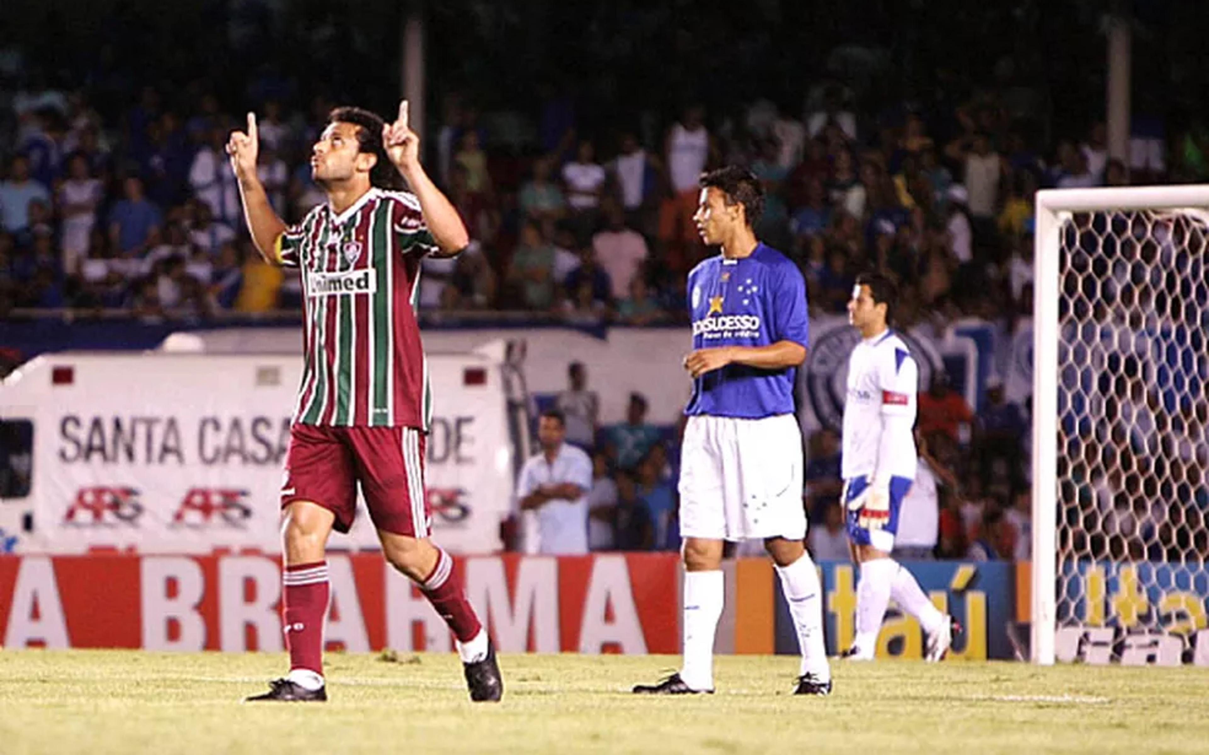 Com inspiração em 2009, Fluminense quer vencer Cruzeiro e arrancar rumo permanência