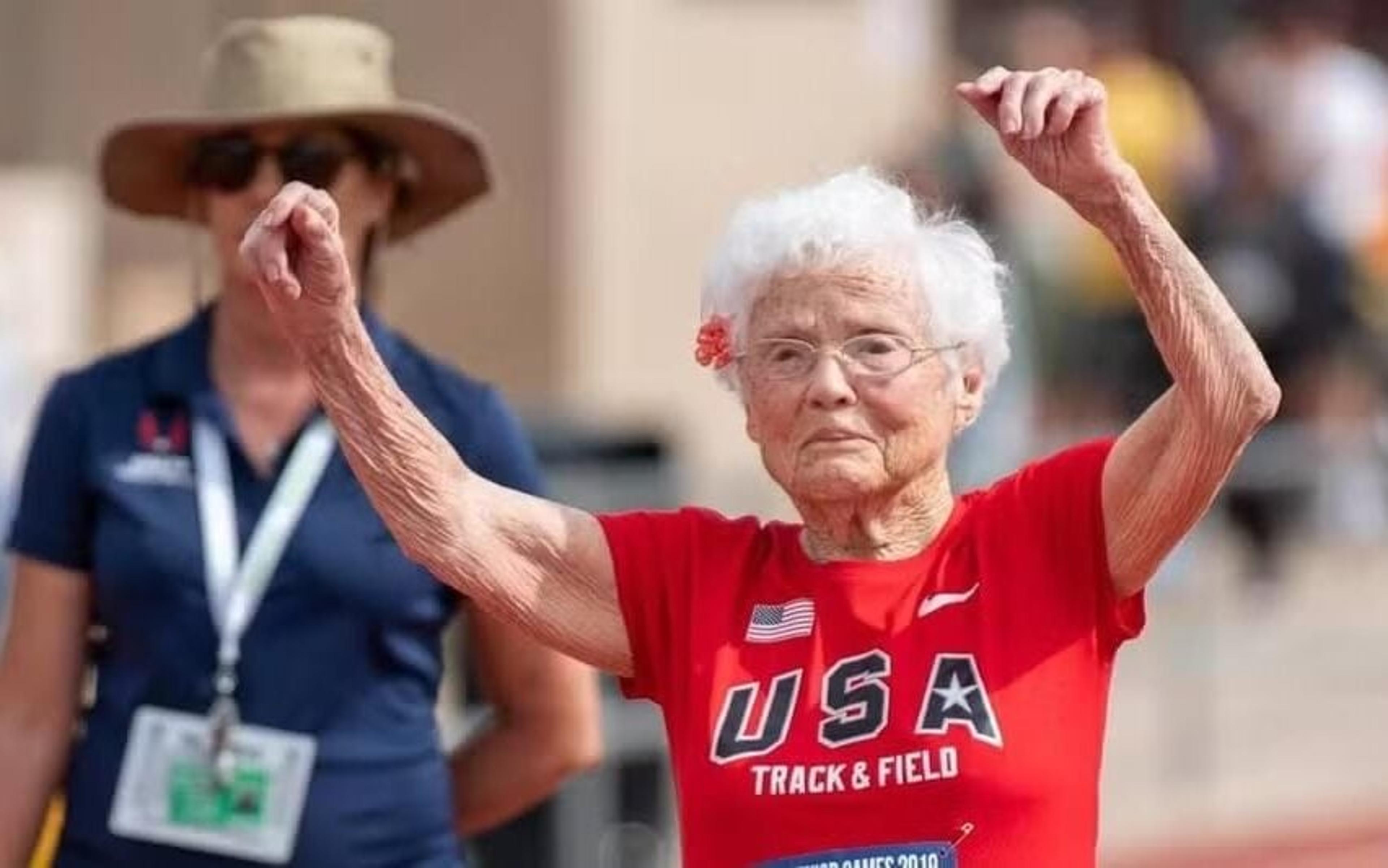 Morre velocista americana que bateu recorde mundial aos 105 anos