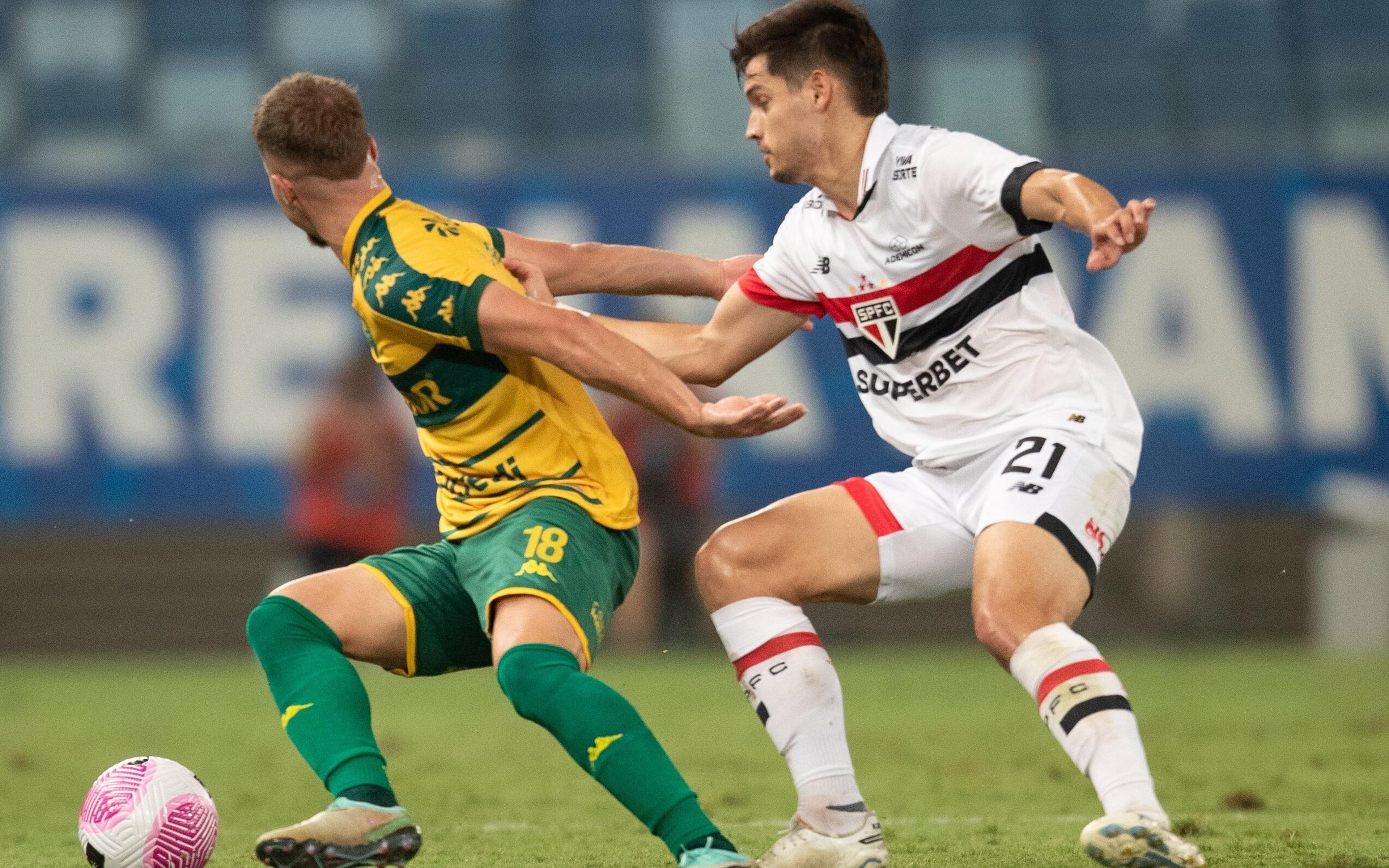 Pressionado, São Paulo tenta evitar sequência negativa do turno