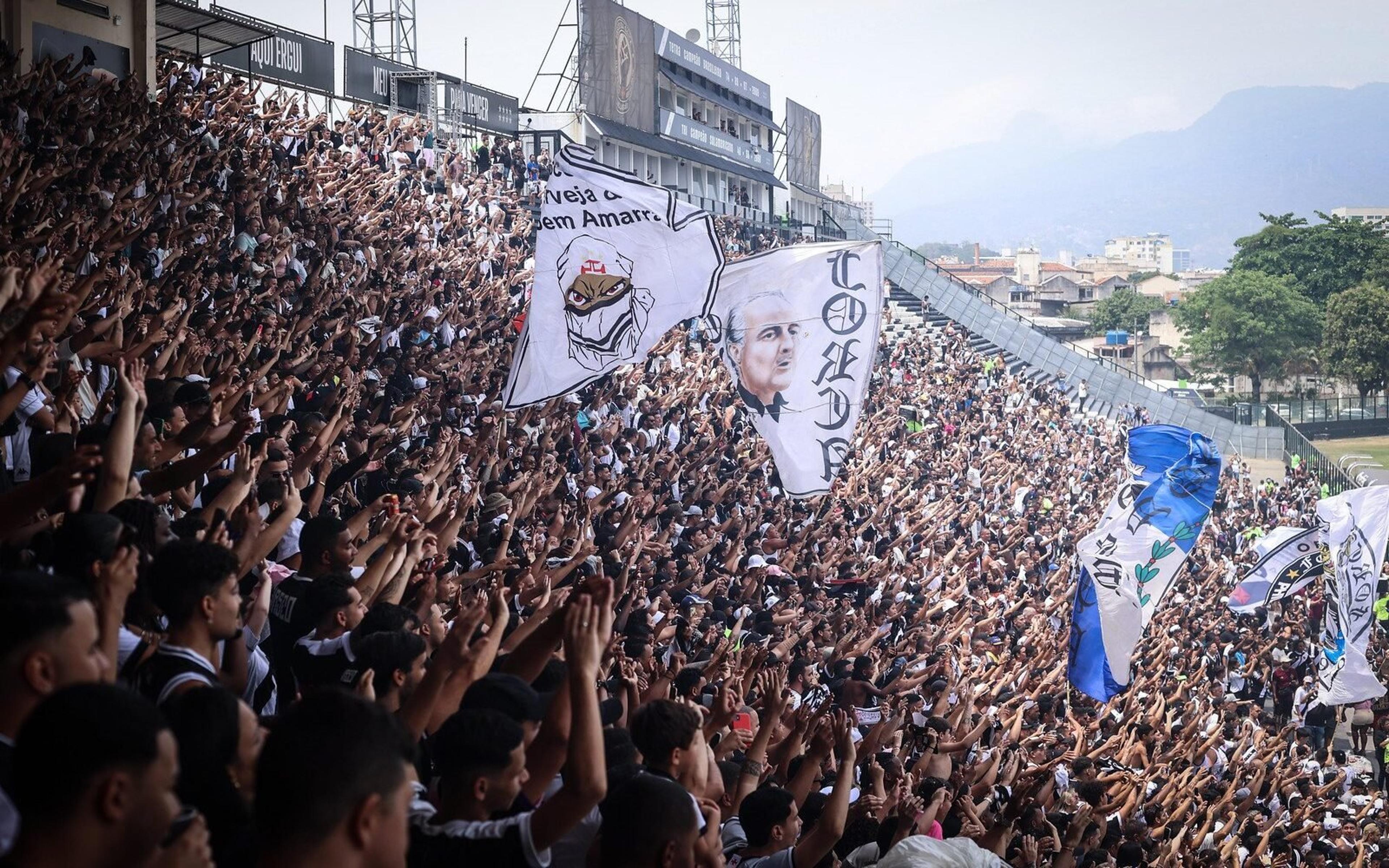 Vasco entra em contagem regressiva para últimos jogos em São Januário