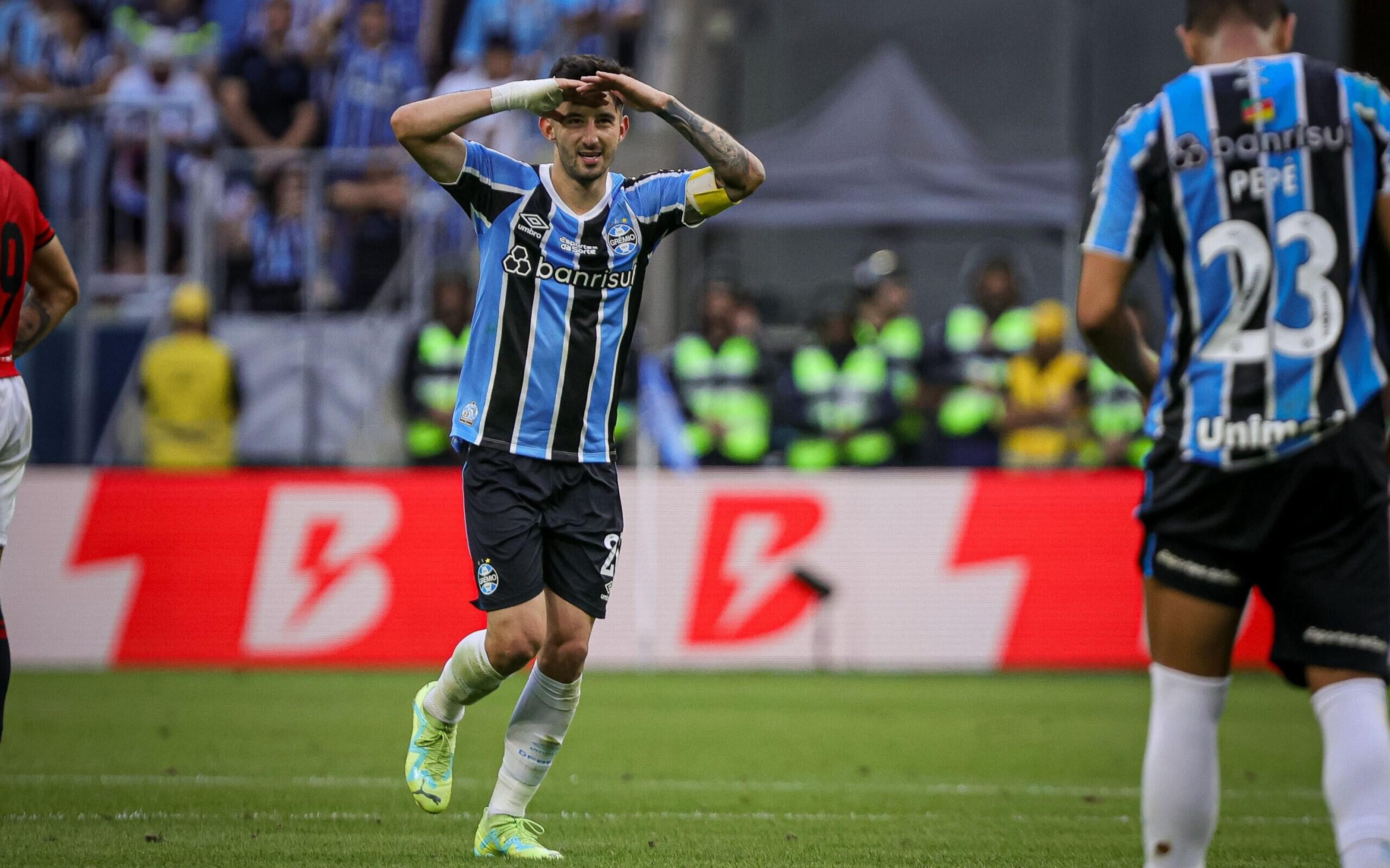 Villasanti exalta vitória do Grêmio sobre o Atlético-GO: ‘tinha que vencer’