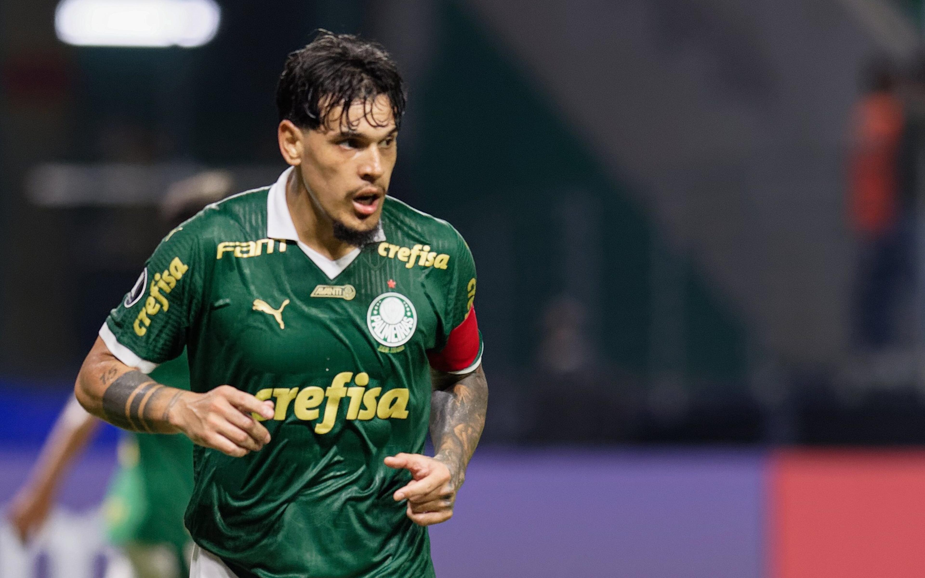 Gómez exalta logística de Leila Pereira em meio à sequência decisiva do Palmeiras