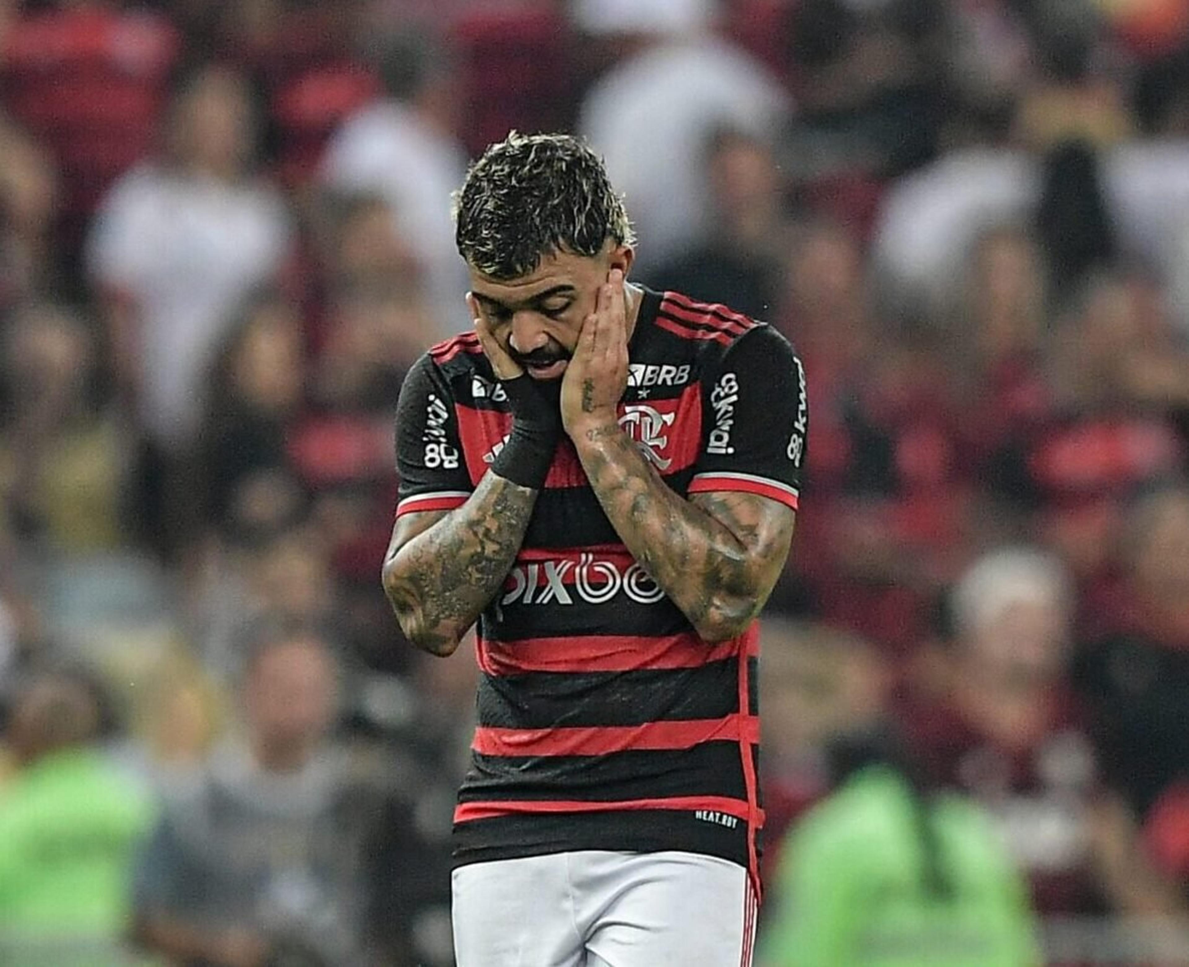 Gabigol teve desentendimento com filho de Tite durante treino do Flamengo; entenda