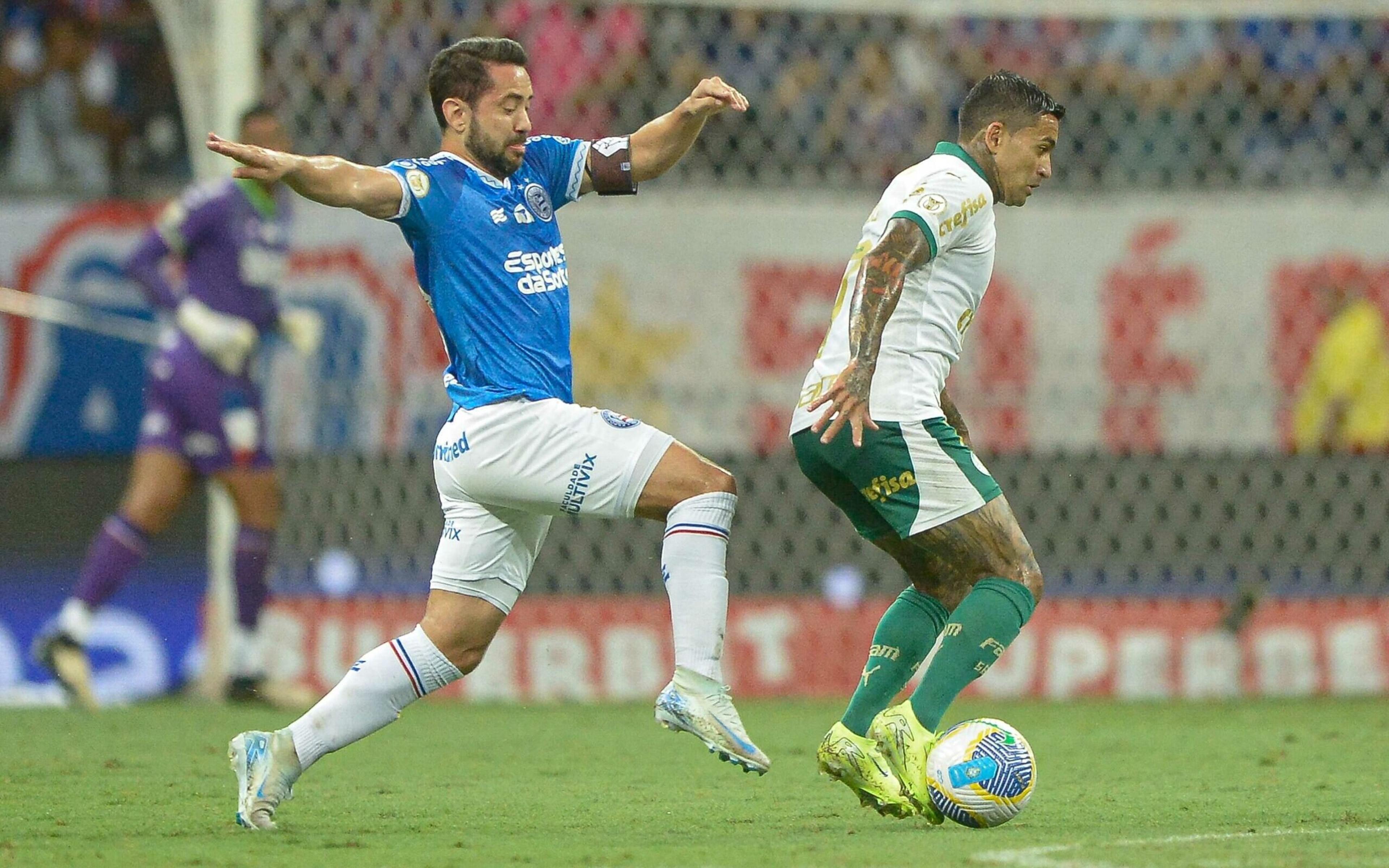 Palmeiras vira contra o Bahia e segue vivo na luta pelo título do Brasileirão