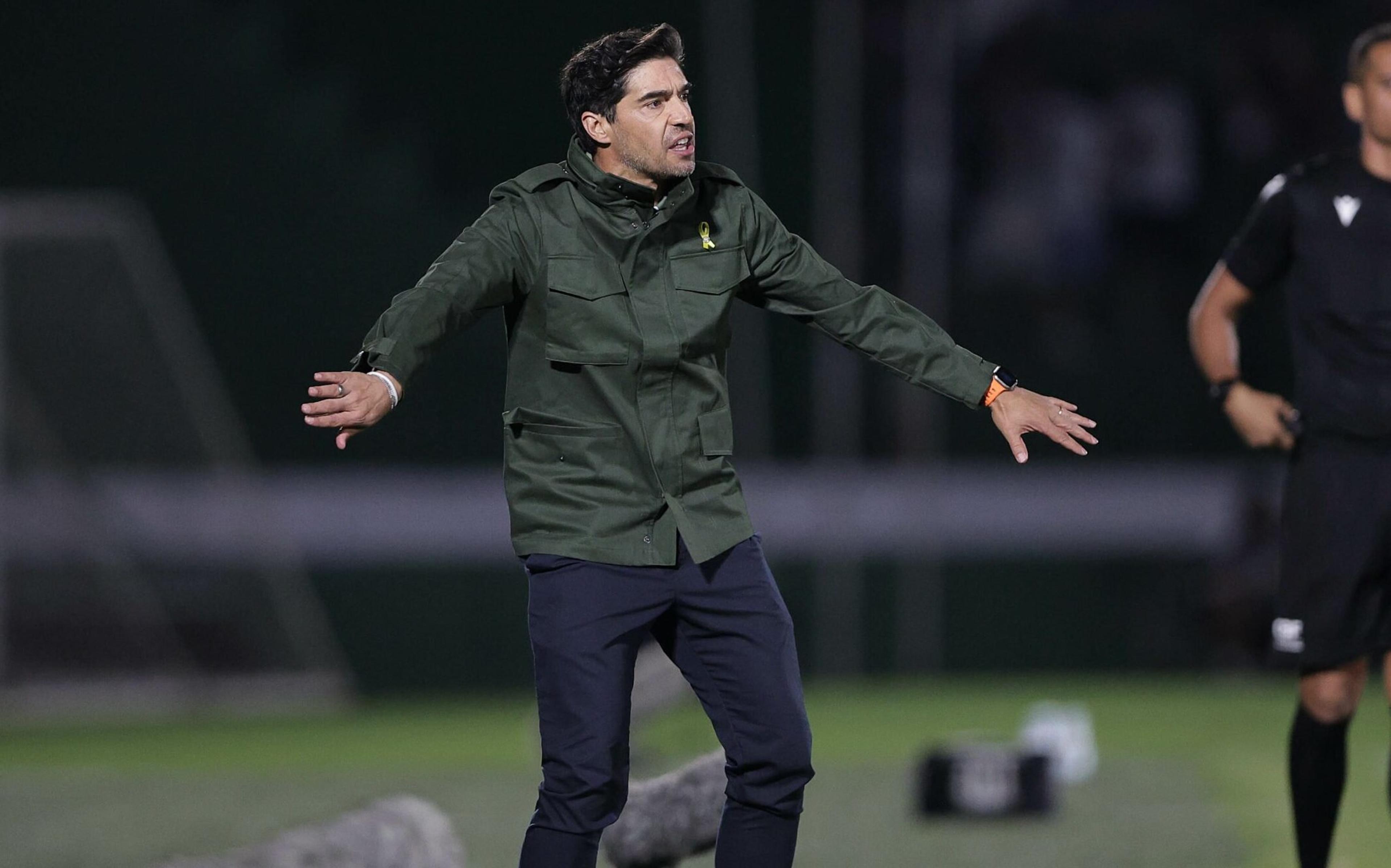 Torcedores do Palmeiras detonam escalação de Abel Ferreira: ‘tortura’