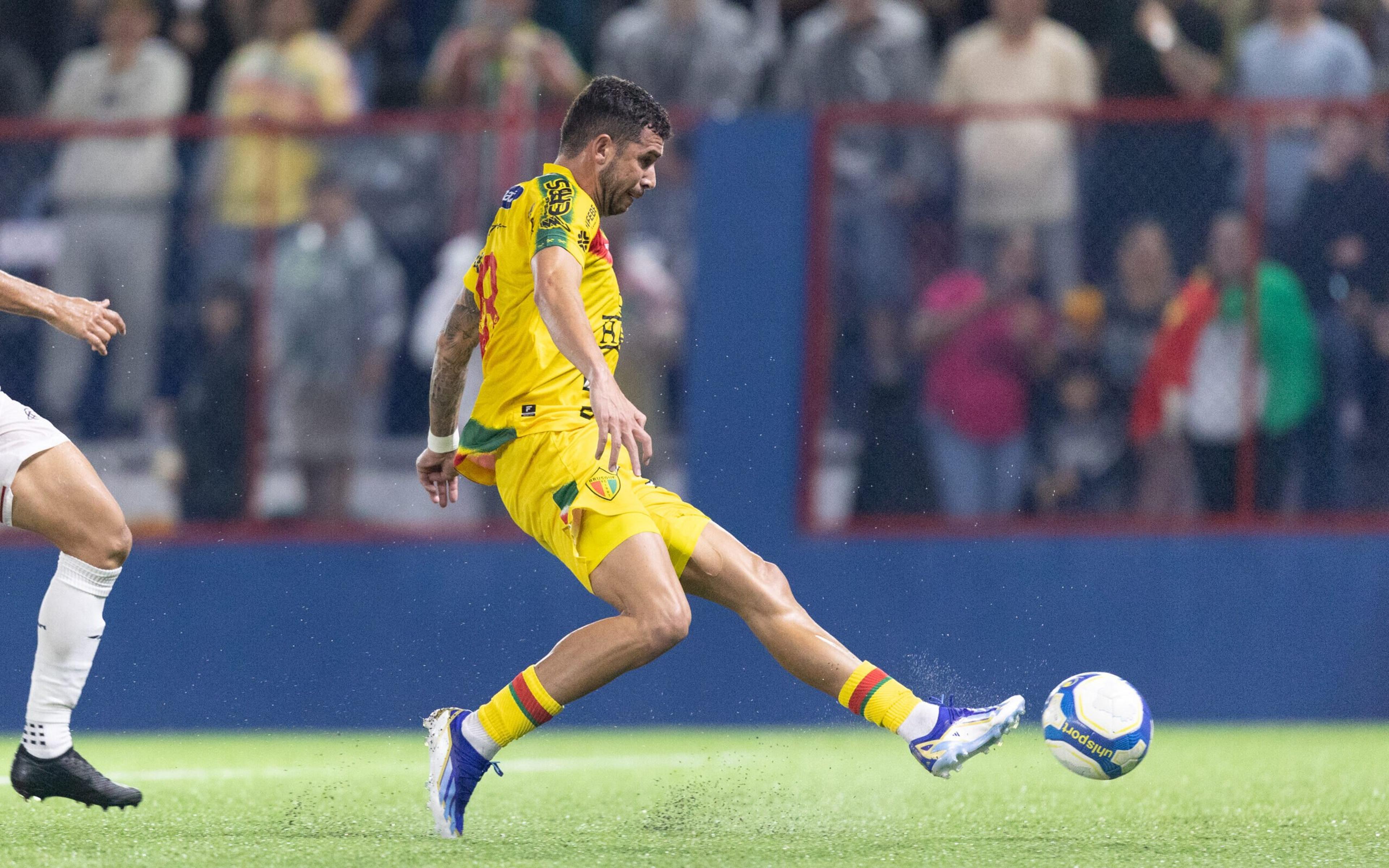 Brusque x Guarani: onde assistir, horário e escalações do jogo pela Série B