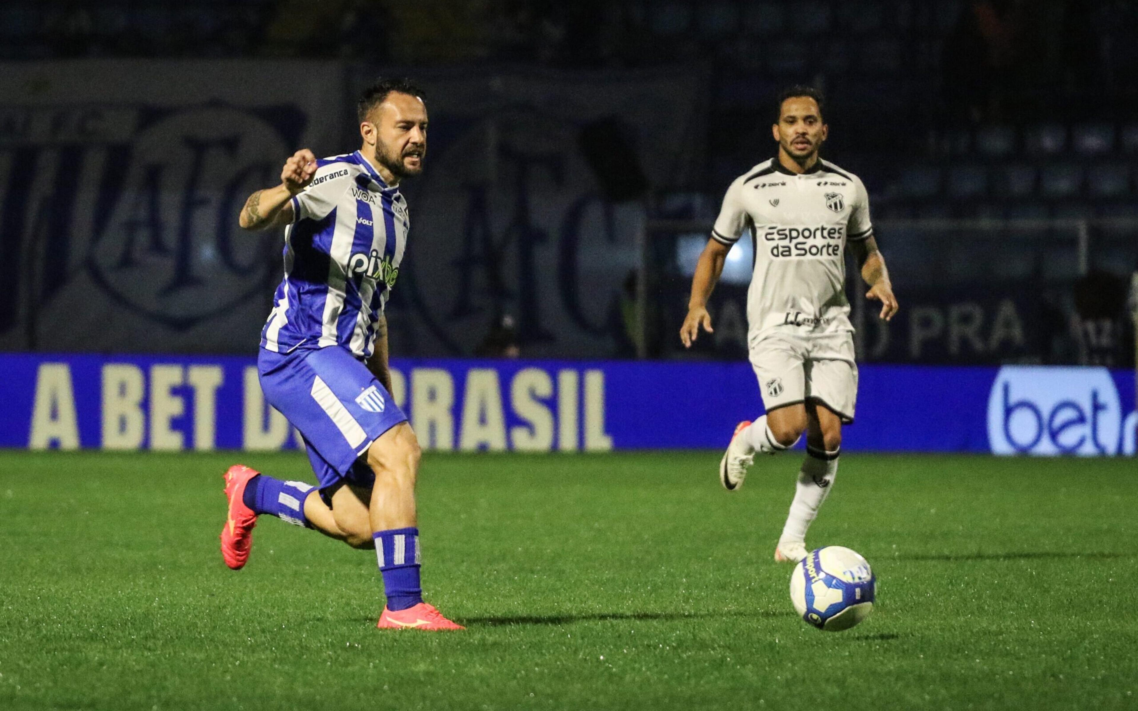 Ceará x Avaí: onde assistir, horário e escalações do jogo pela Série B