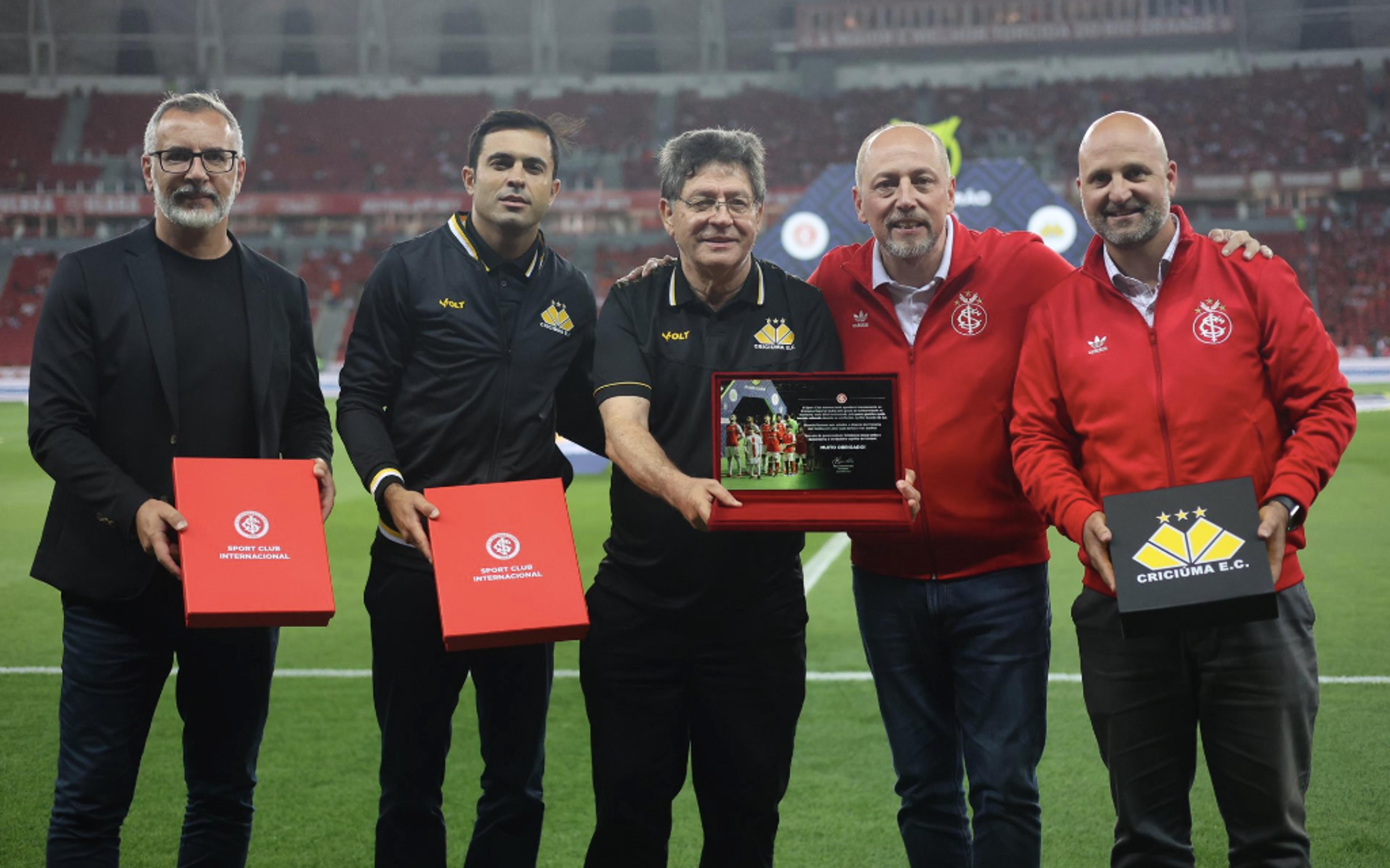 Inter presta homenagem ao Criciúma por apoio durante enchentes