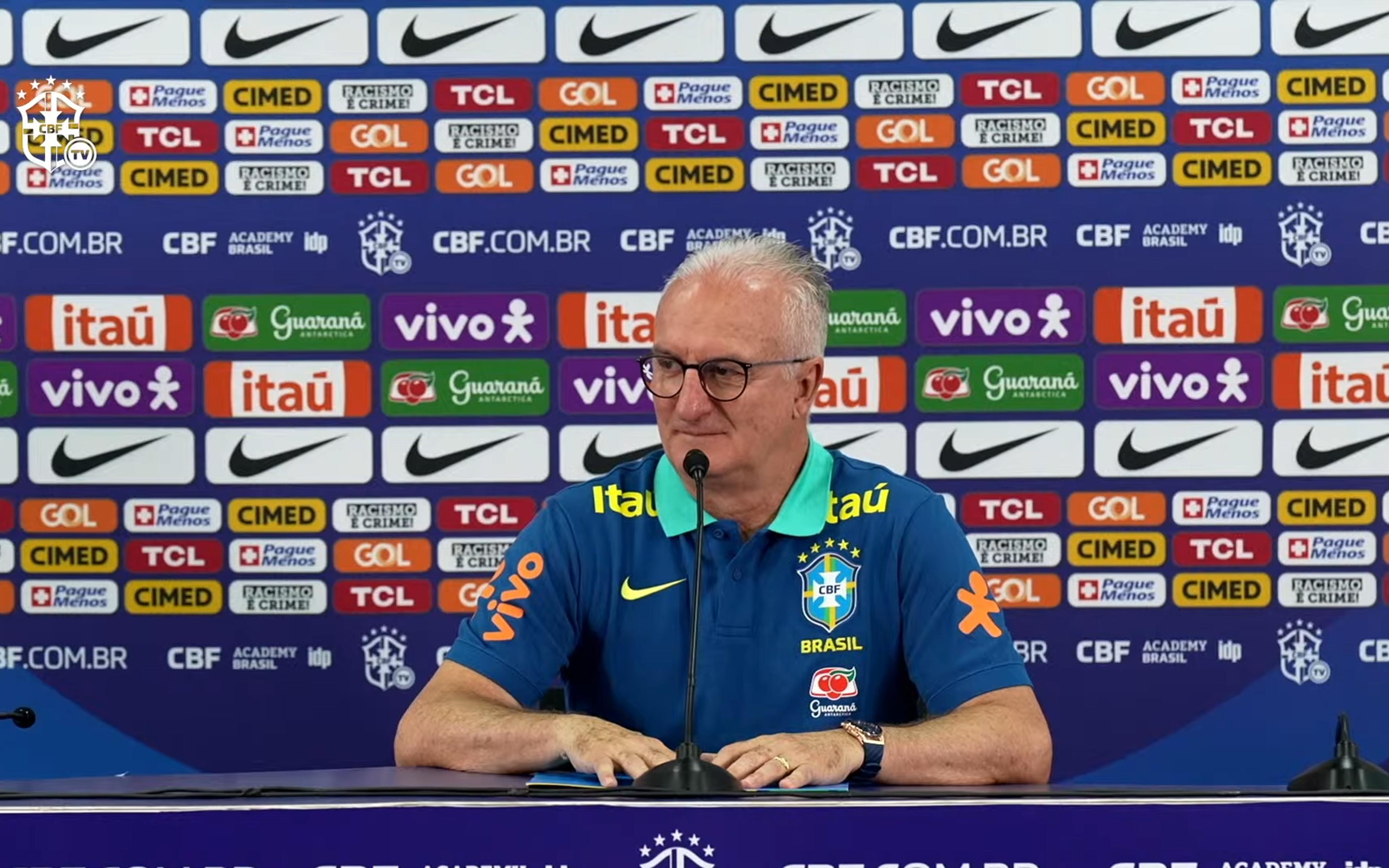 Dorival confirma volta de Vini Jr à Seleção Brasileira; veja escalação