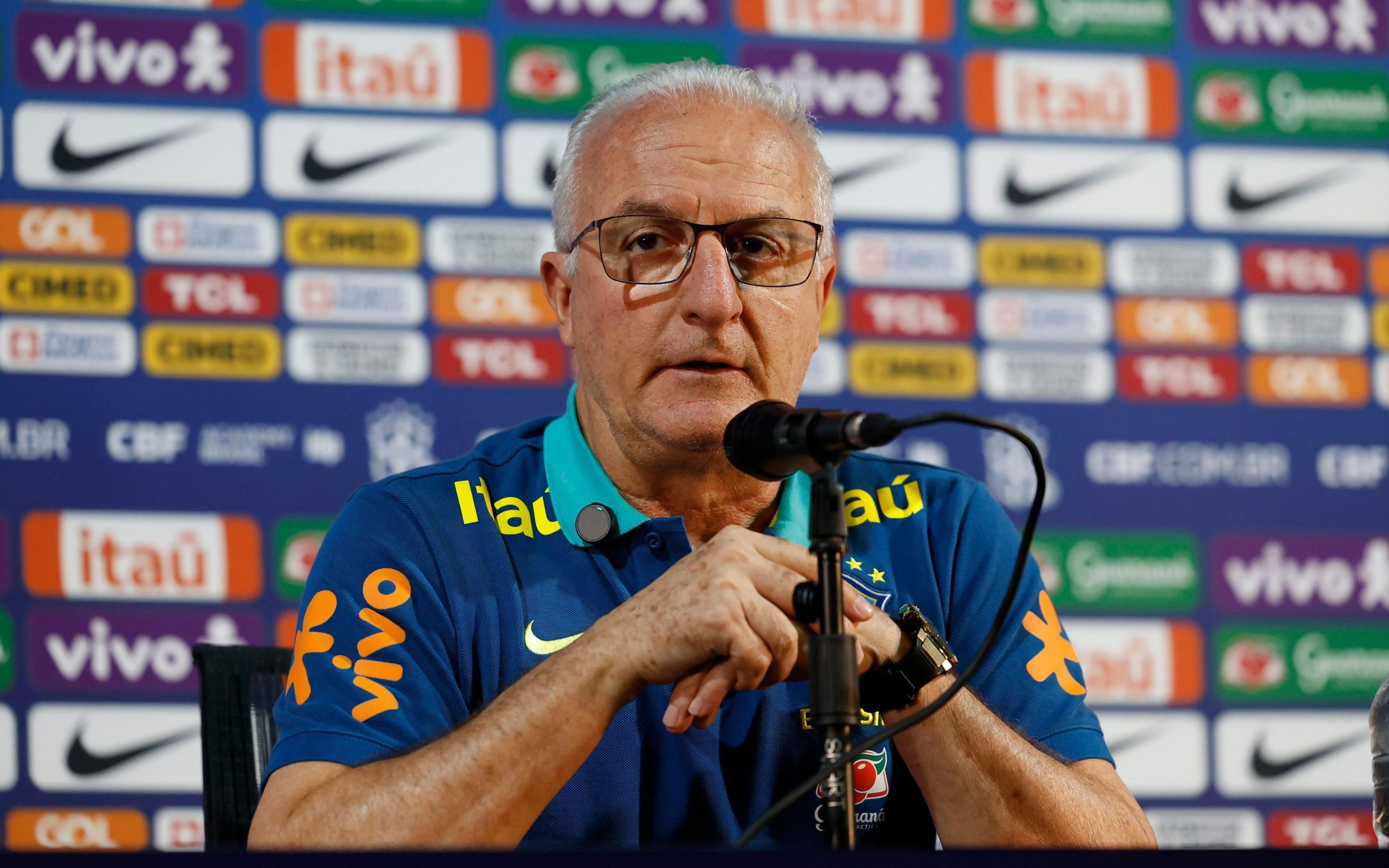 Dorival aponta substituto de Vini Jr para bater pênaltis na Seleção