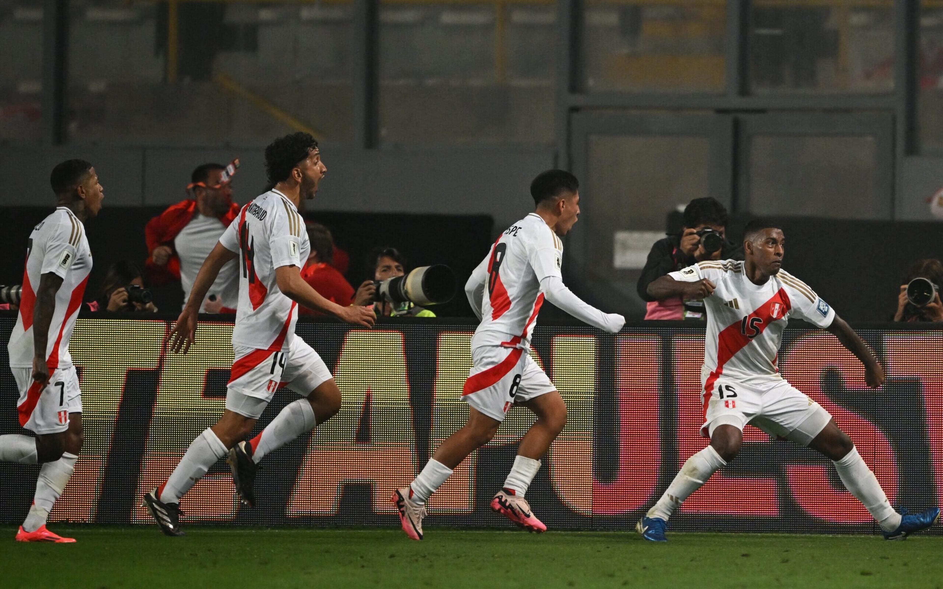 Peru x Chile: onde assistir, horário e escalações do jogo pelas Eliminatórias