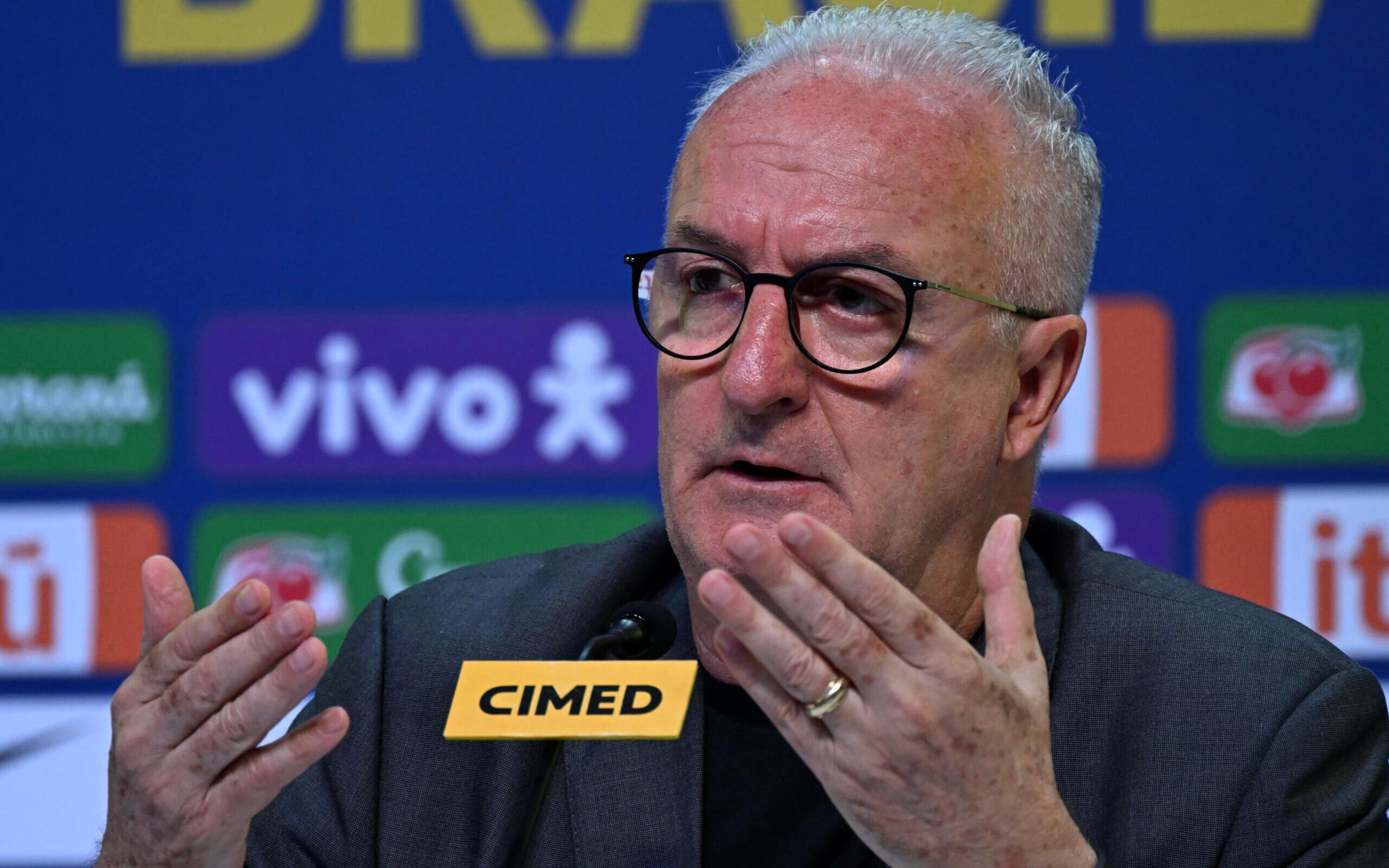 Dorival elogia zagueiros; Brasil já sofreu 9 gols nas Eliminatórias