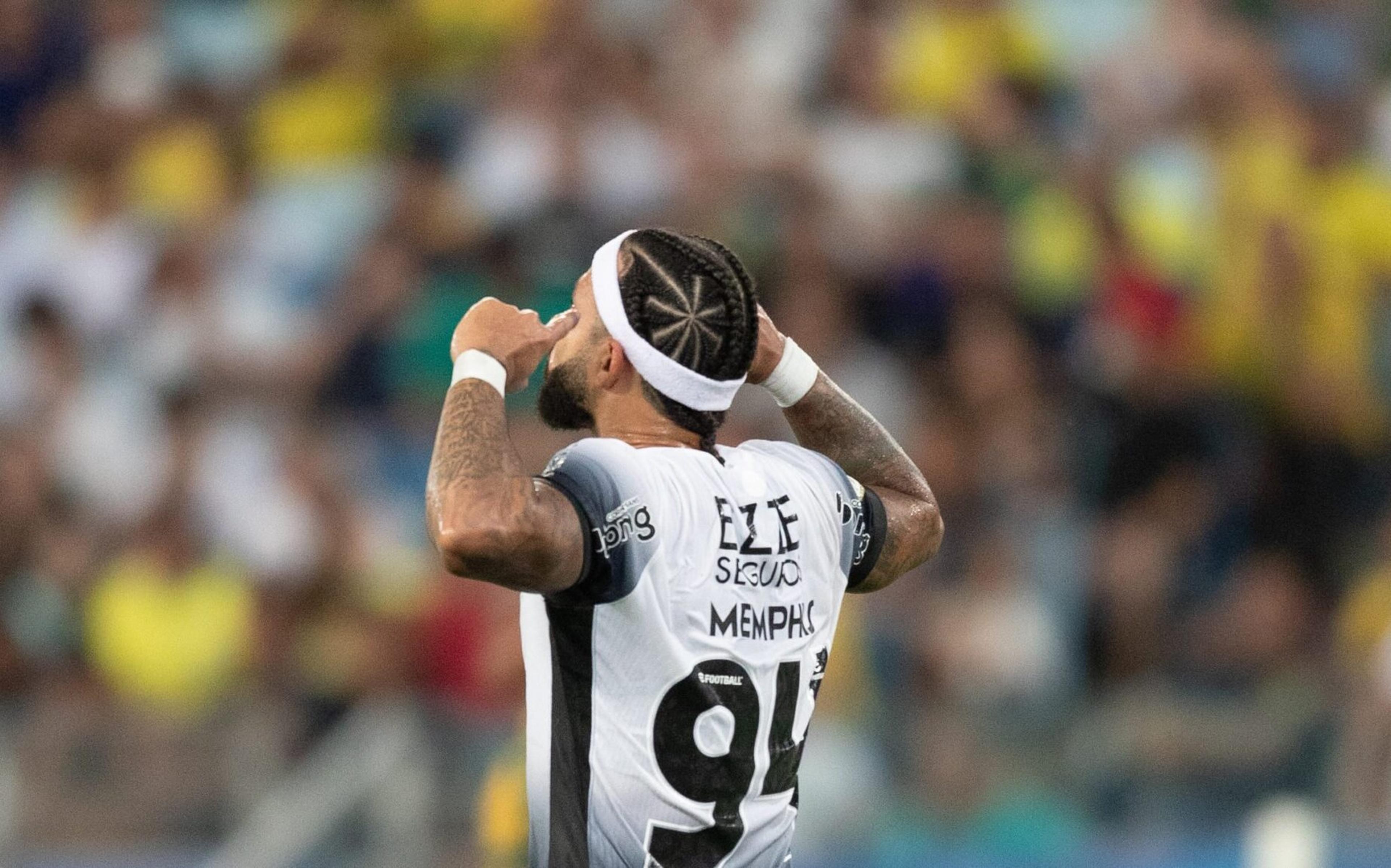 Memphis luta contra desgaste físico para ser titular do Corinthians no Dérbi