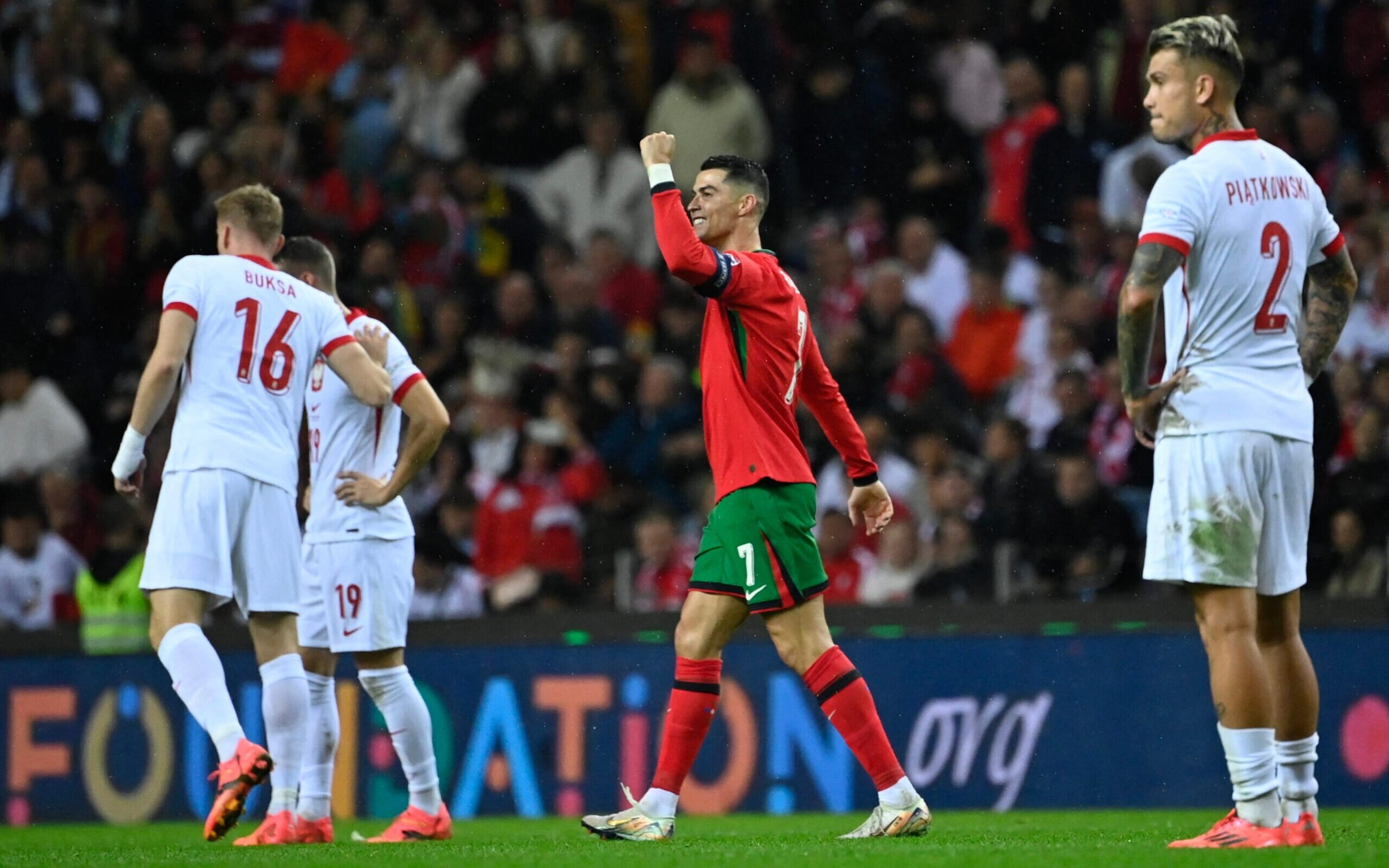 Cristiano Ronaldo domina, e Portugal goleia a Polônia pela Nations League