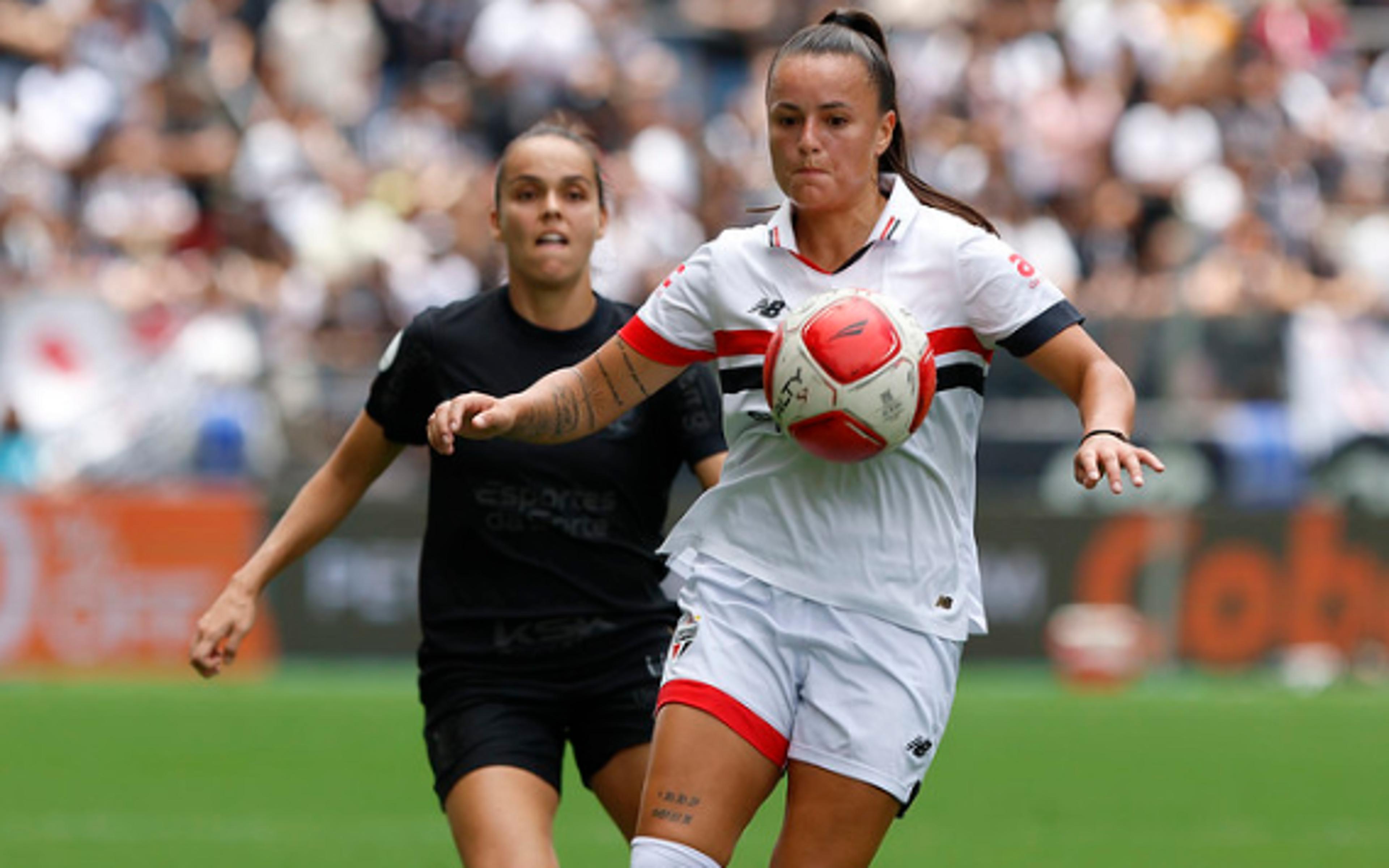 Corinthians empata com o São Paulo e vai à decisão do Paulista Feminino