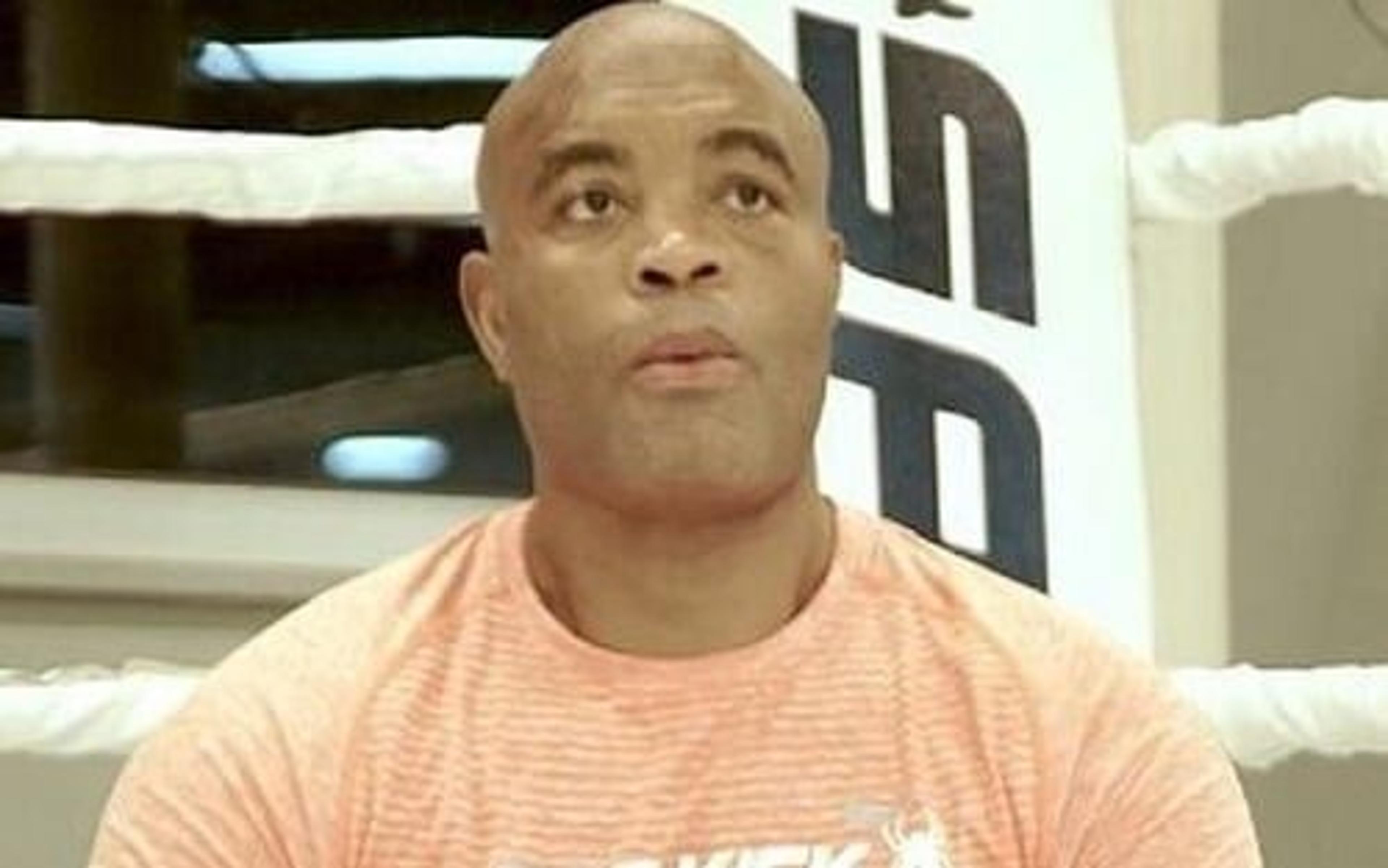 Mike Tyson x Jake Paul: Anderson Silva crava vencedor da luta