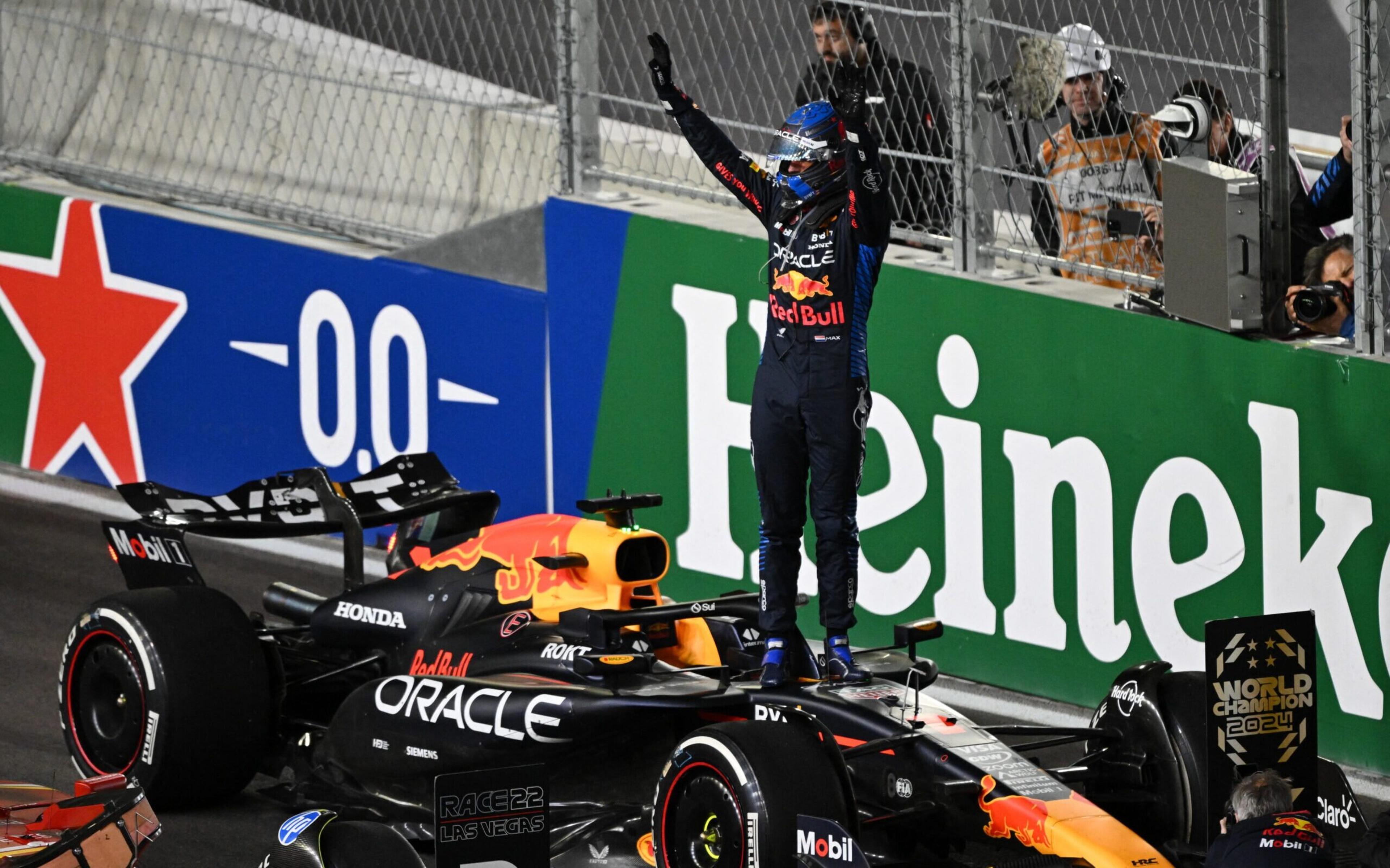 Verstappen conquista tetra na F1 com 5º lugar no GP de Las Vegas; Russell vence