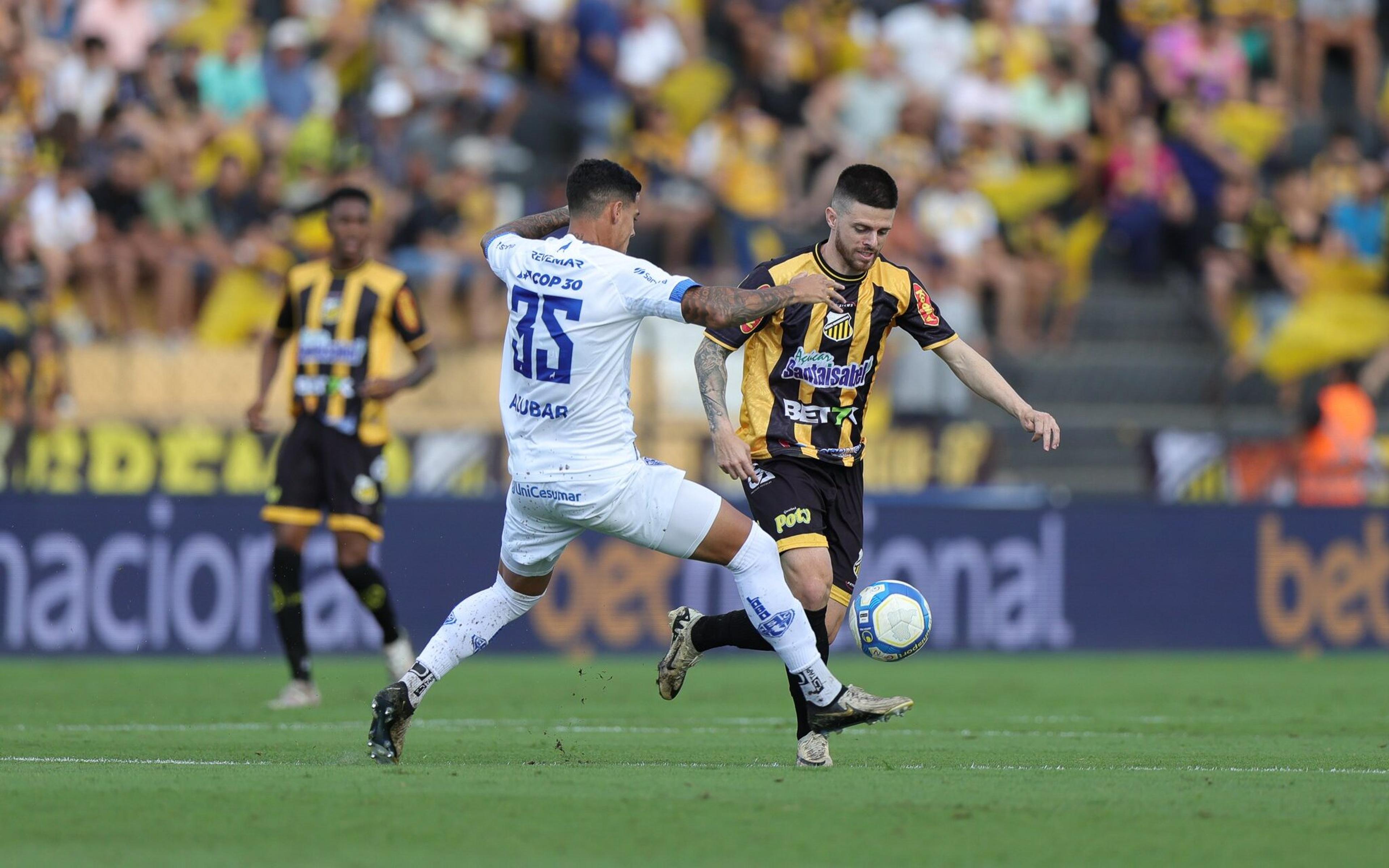 Série B: Novorizontino tropeça no Paysandu, vê Santos conquistar título e seca Sport pelo acesso