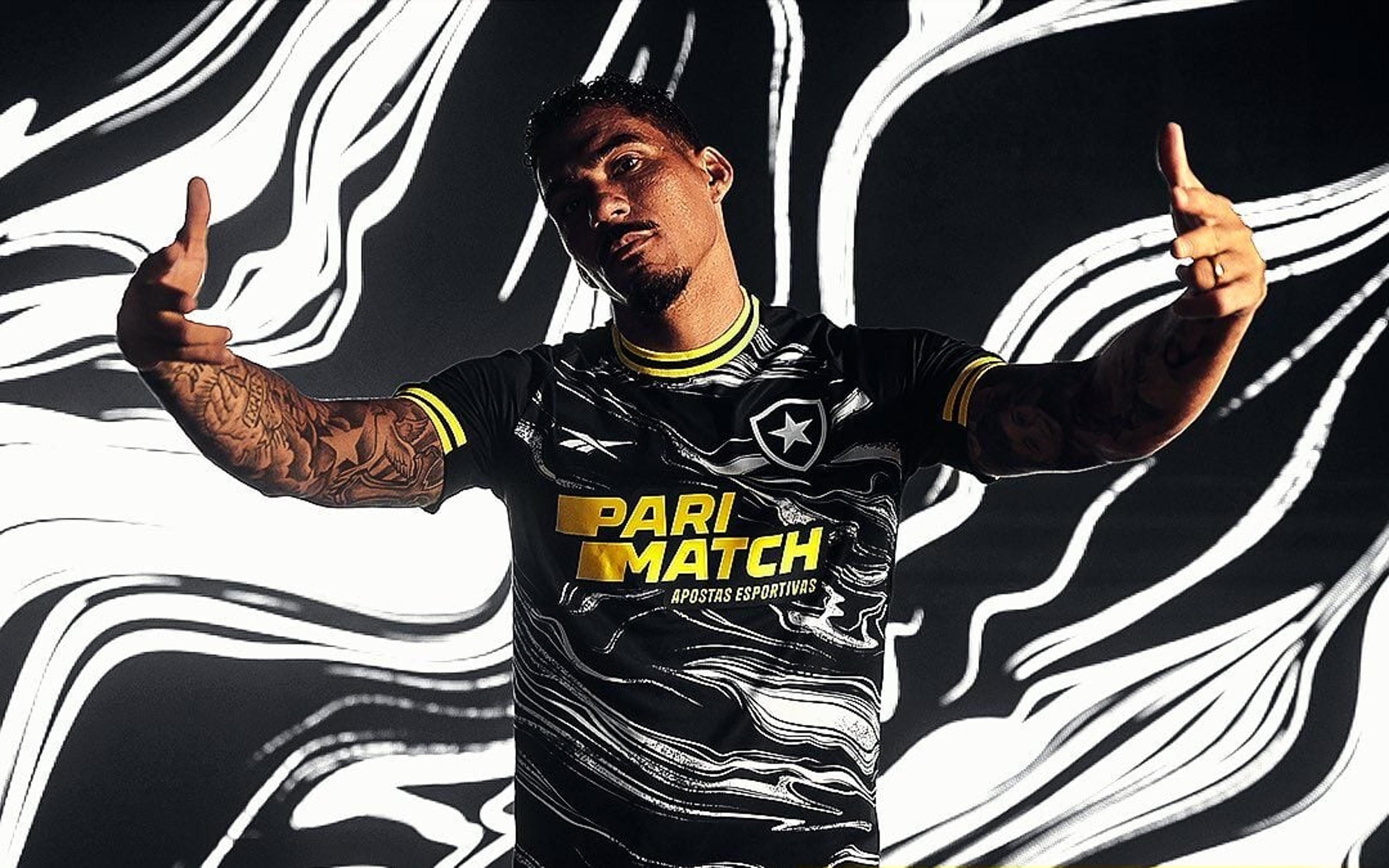 Botafogo lança quarta camisa da temporada em homenagem à torcida; veja fotos