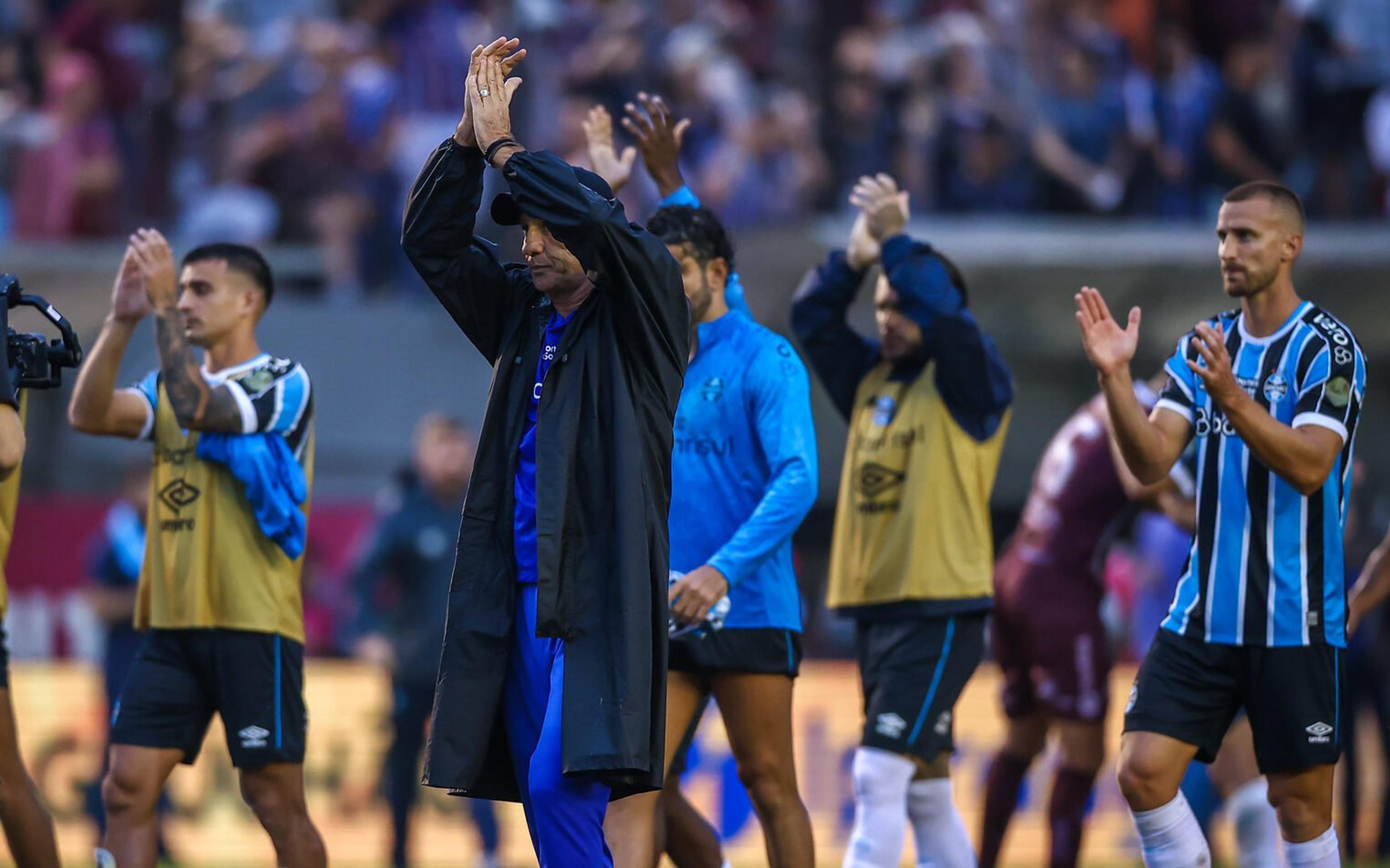 Após saída de Renato Gaúcho, Grêmio anuncia mudanças na comissão técnica