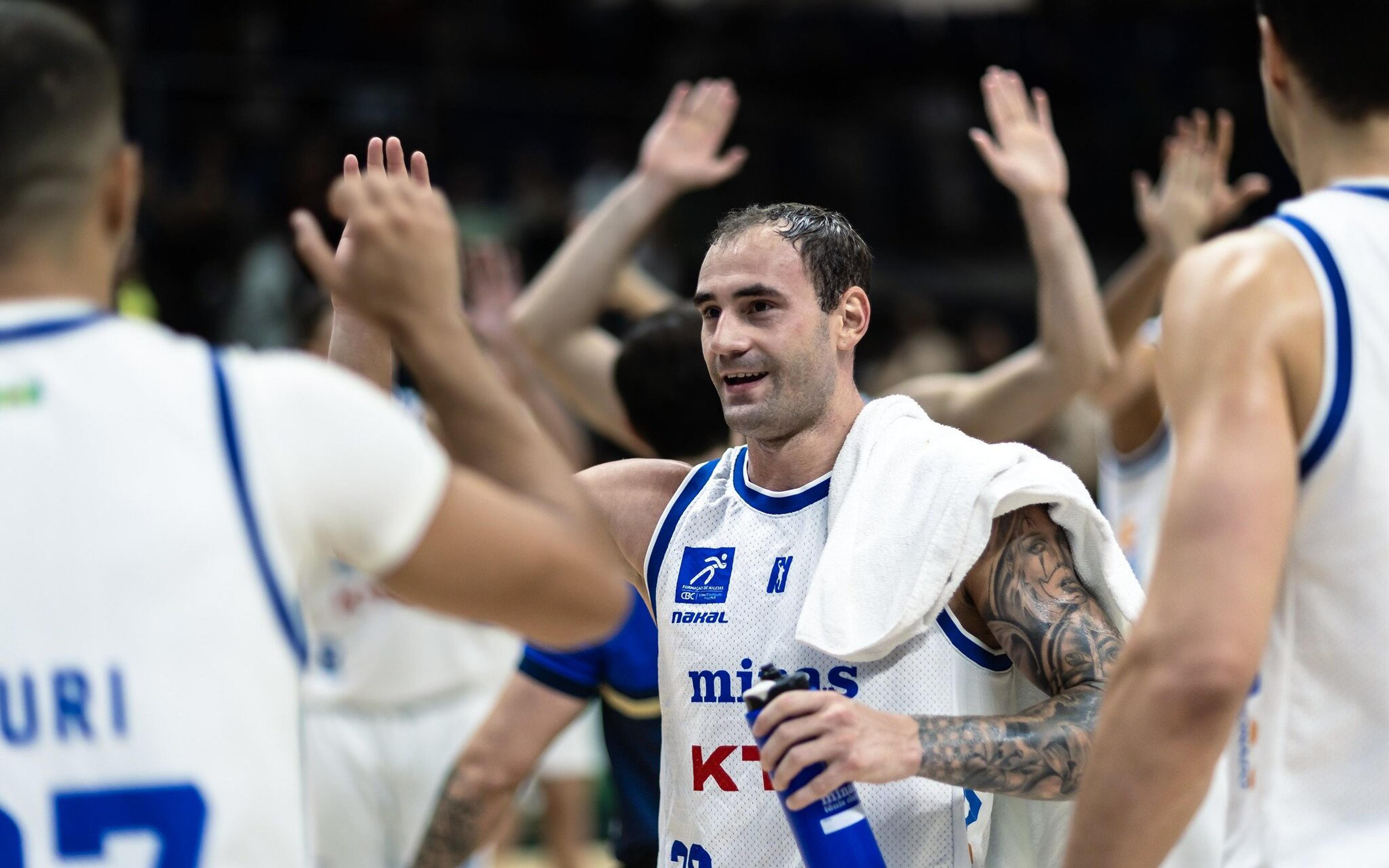 Onde assistir e horário da partida Minas x Bauru pelo NBB