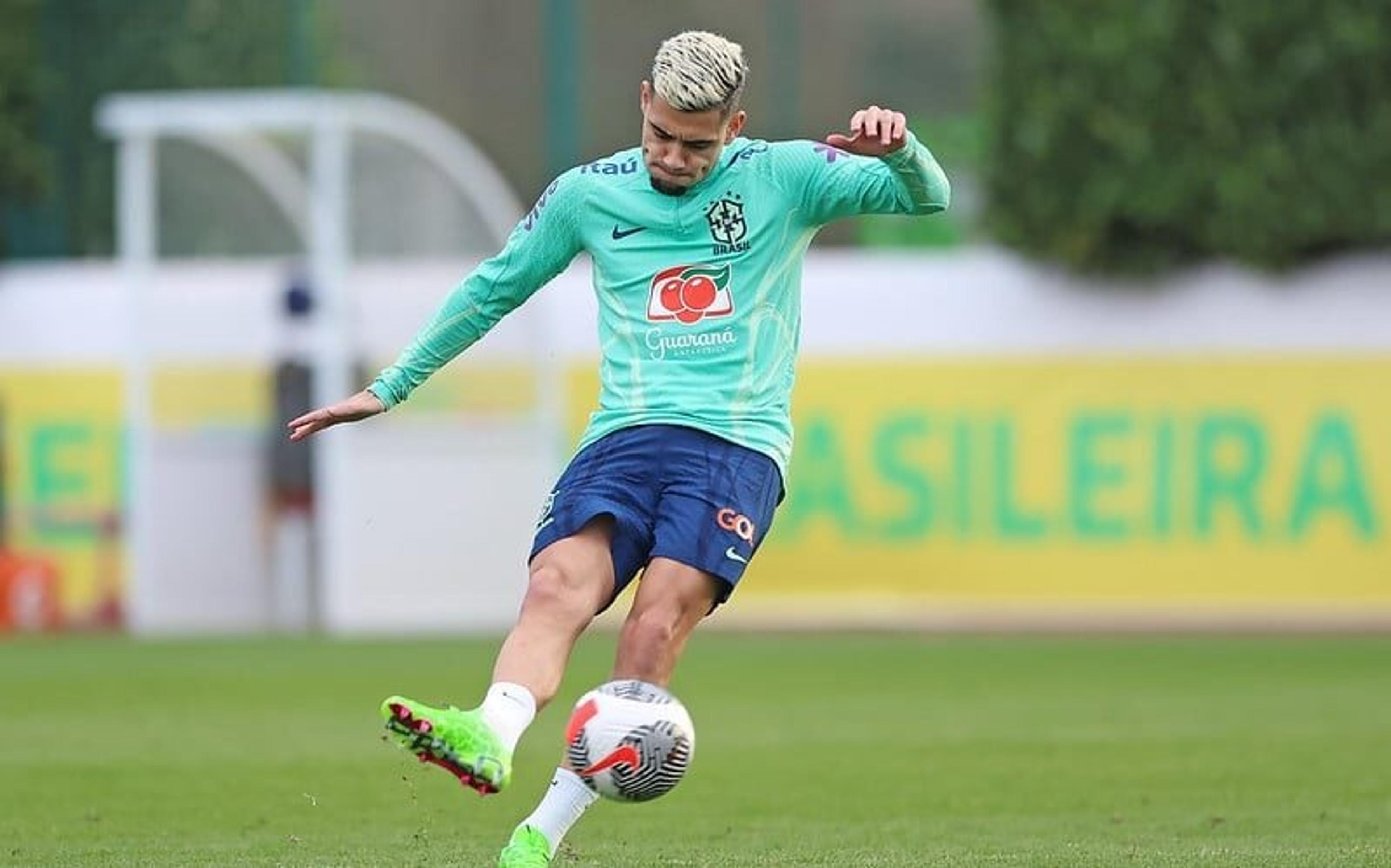 Flamenguistas se enfurecem após rumores de acerto de Andreas Pereira no Palmeiras