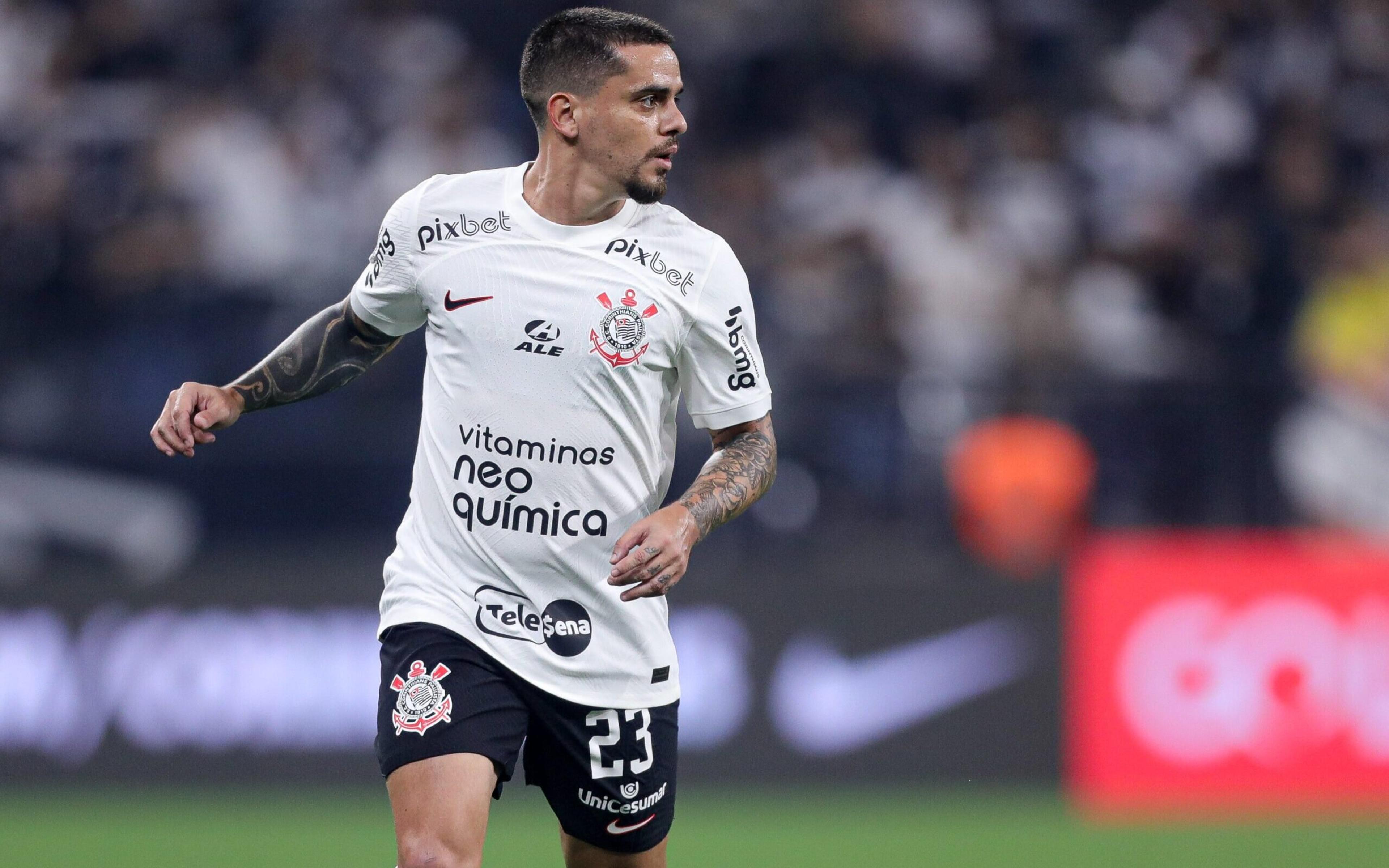 Cruzeiro está próximo de contratar Fagner, lateral do Corinthians