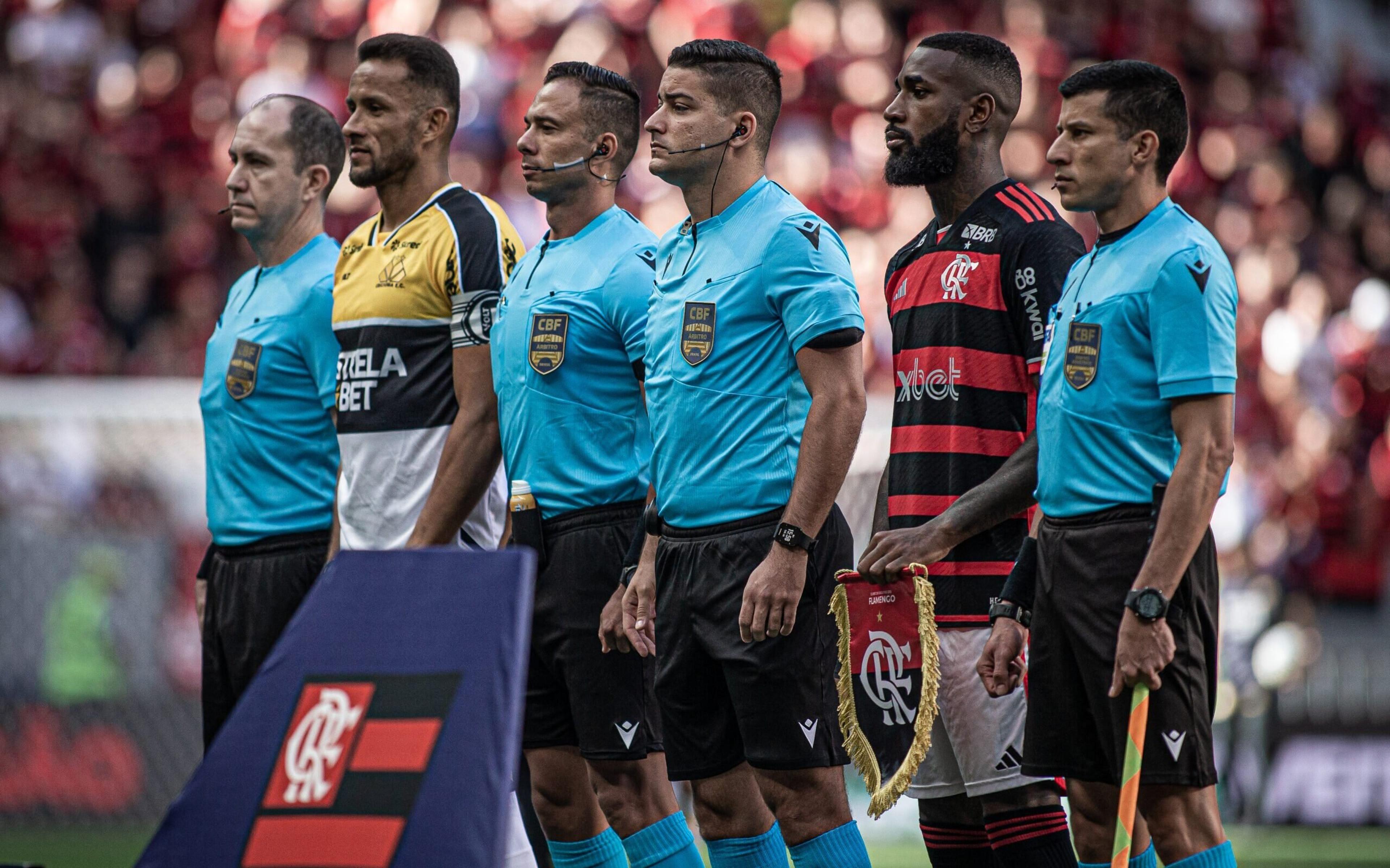 Atrapalhar rival ou prêmio milionário? Veja o que está em jogo em Criciúma x Flamengo