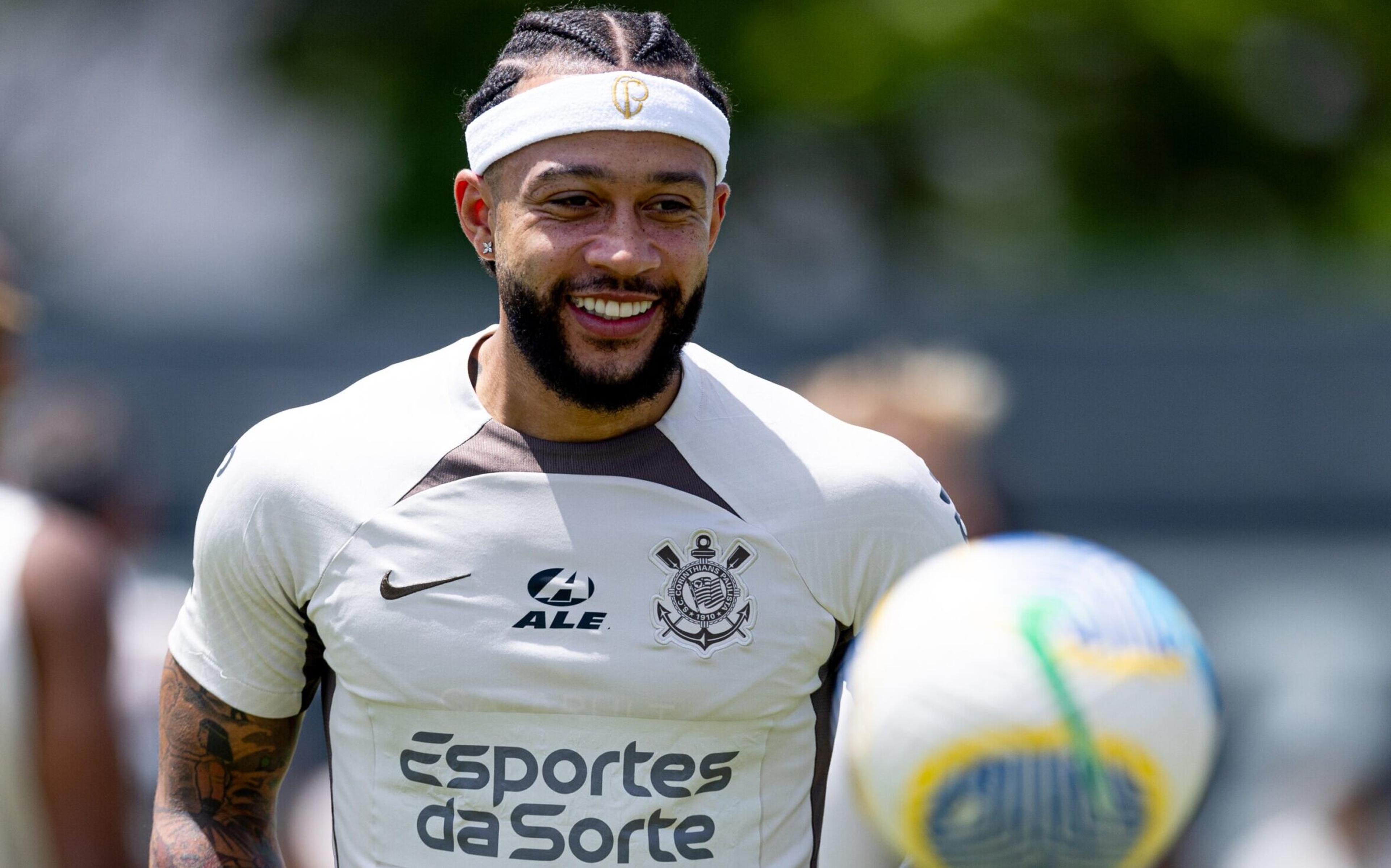 Corinthians treina visando a preparação para duelo contra o Grêmio