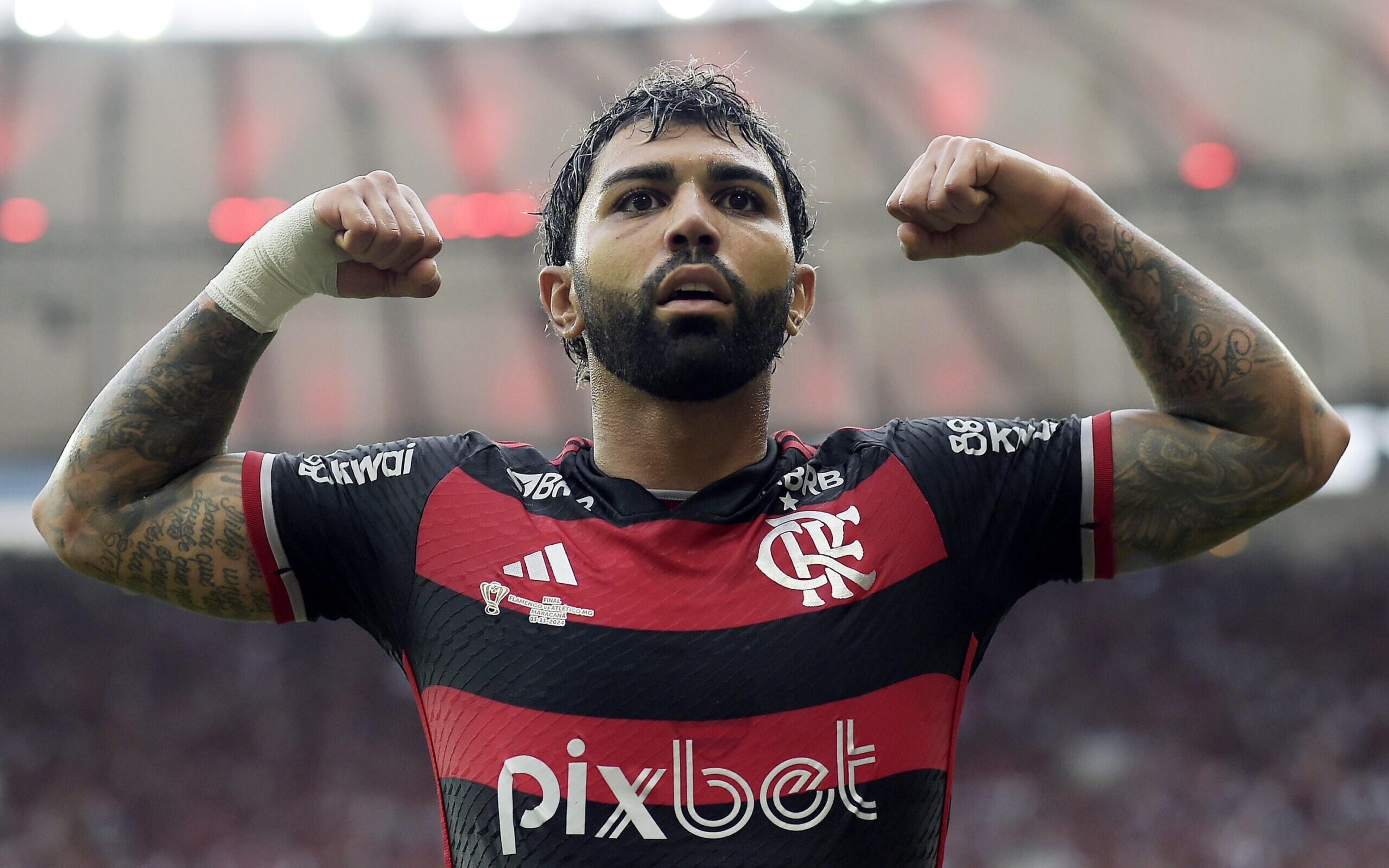 Gabigol marca presença em casa de show às vésperas de despedida do Flamengo