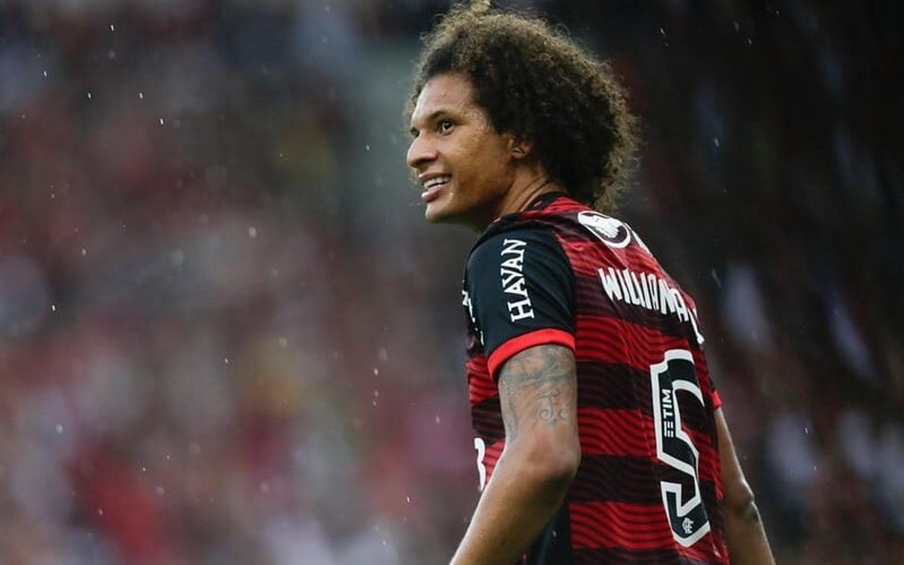 Na mira do Bahia, Willian Arão responde post sobre seus gols no Flamengo: “Nem lembrava de todos”